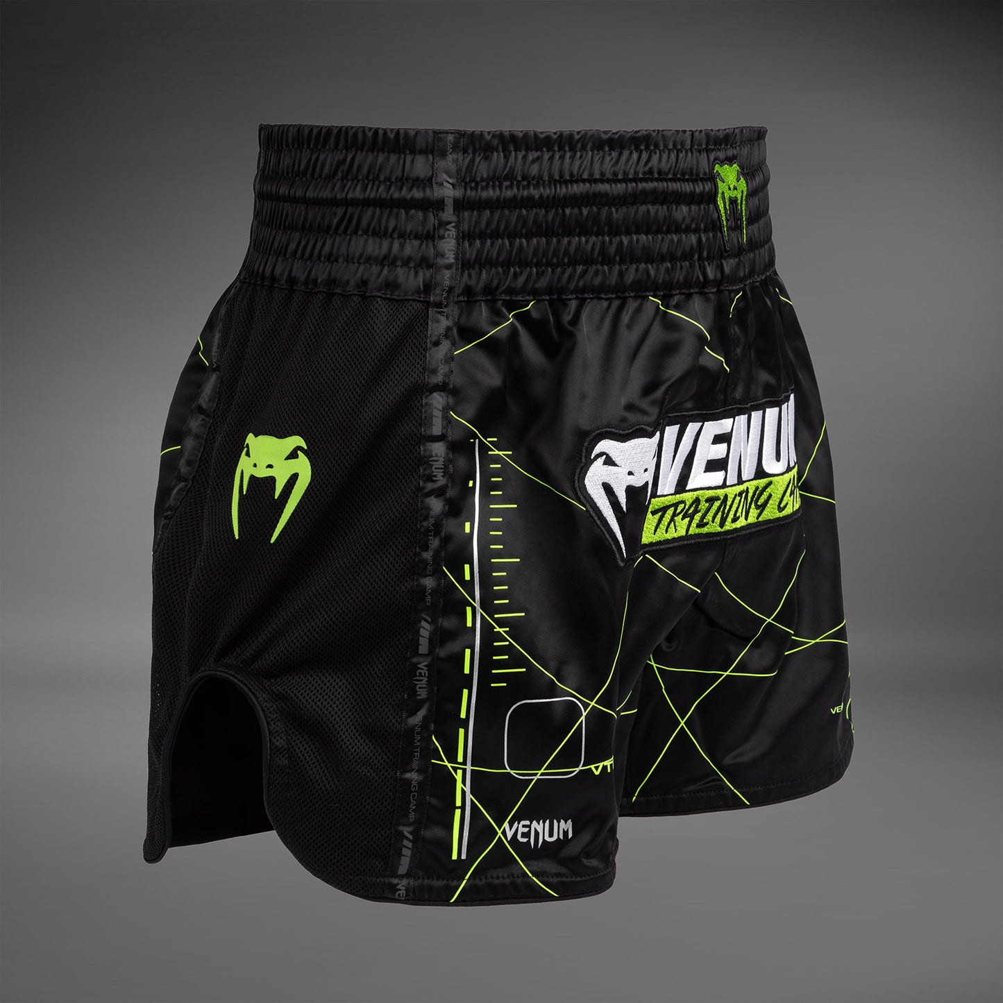 Venum Training Camp 4.0 ムエタイショーツ - ブラック/ネオングリーン