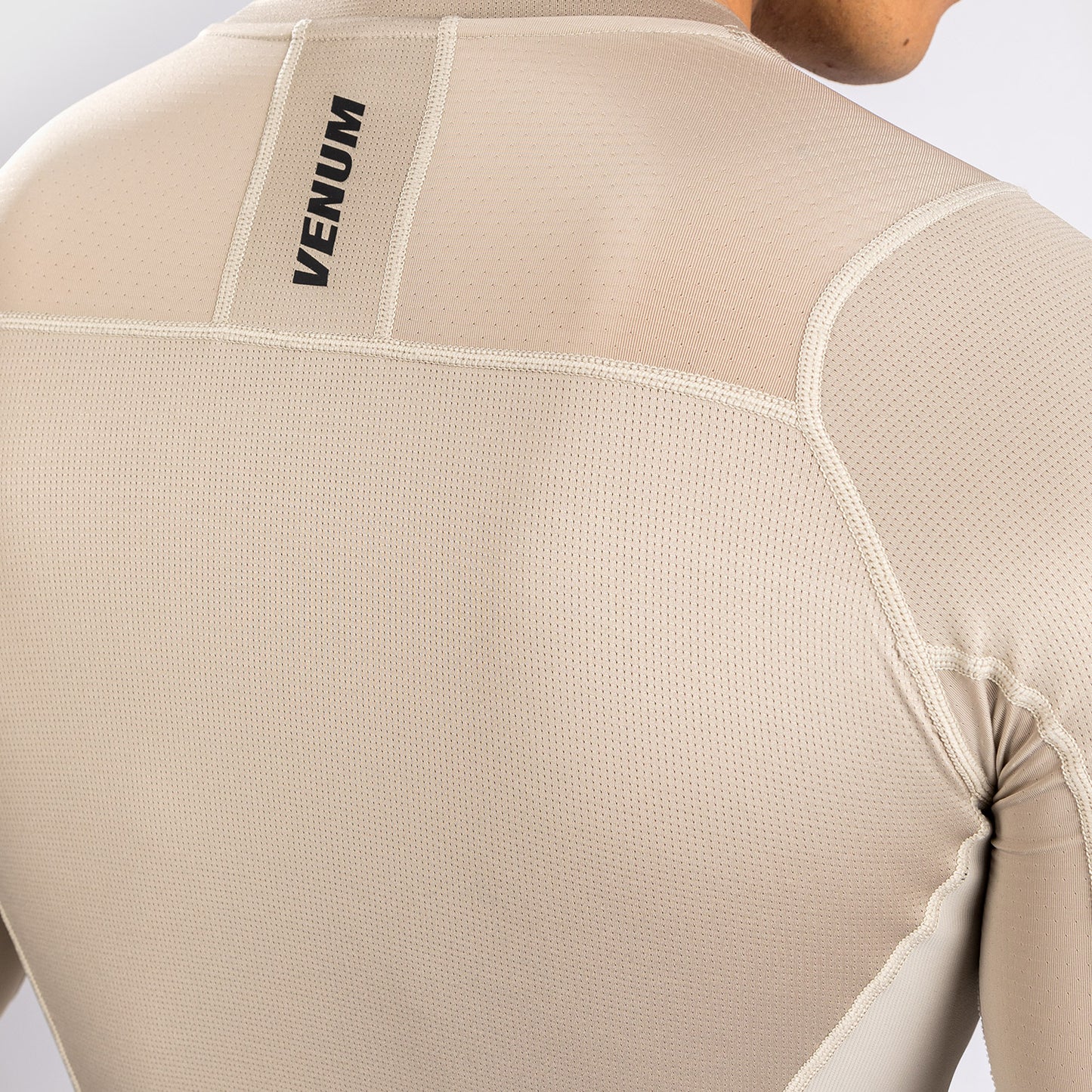 Venum G-Fit Air ラッシュガード - サンド