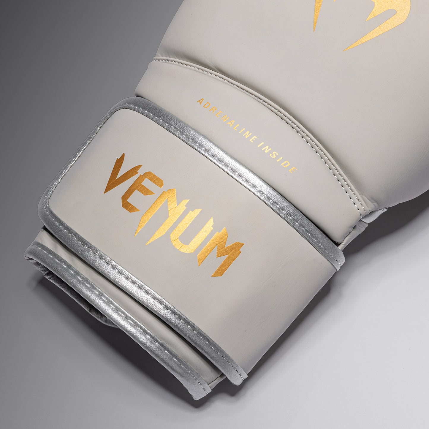 Venum Contender 1.5 ボクシンググローブ - アイボリー/ゴールド