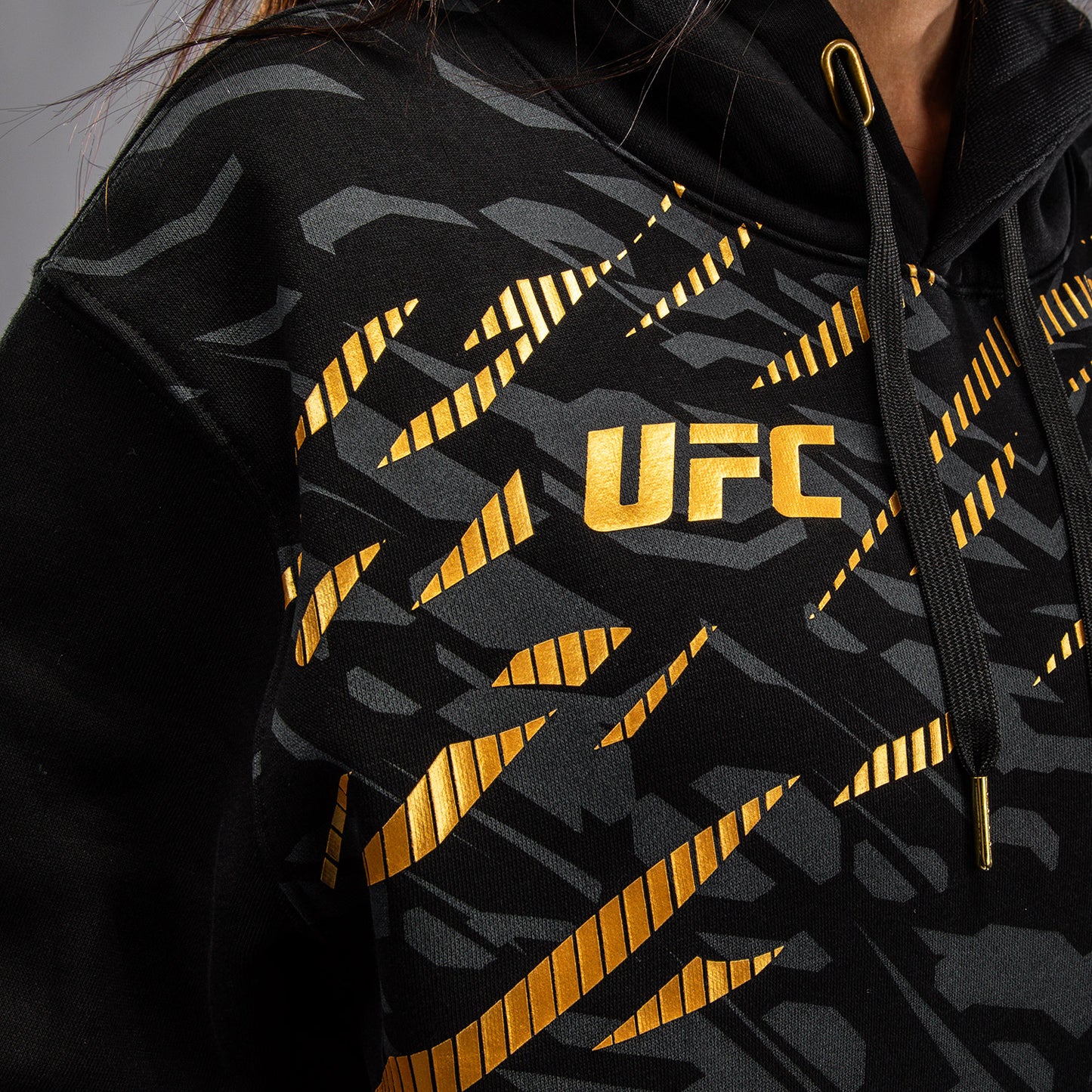 UFC Fusion by Venum Replica フード付きスウェットシャツ(女性用) - チャンピオン
