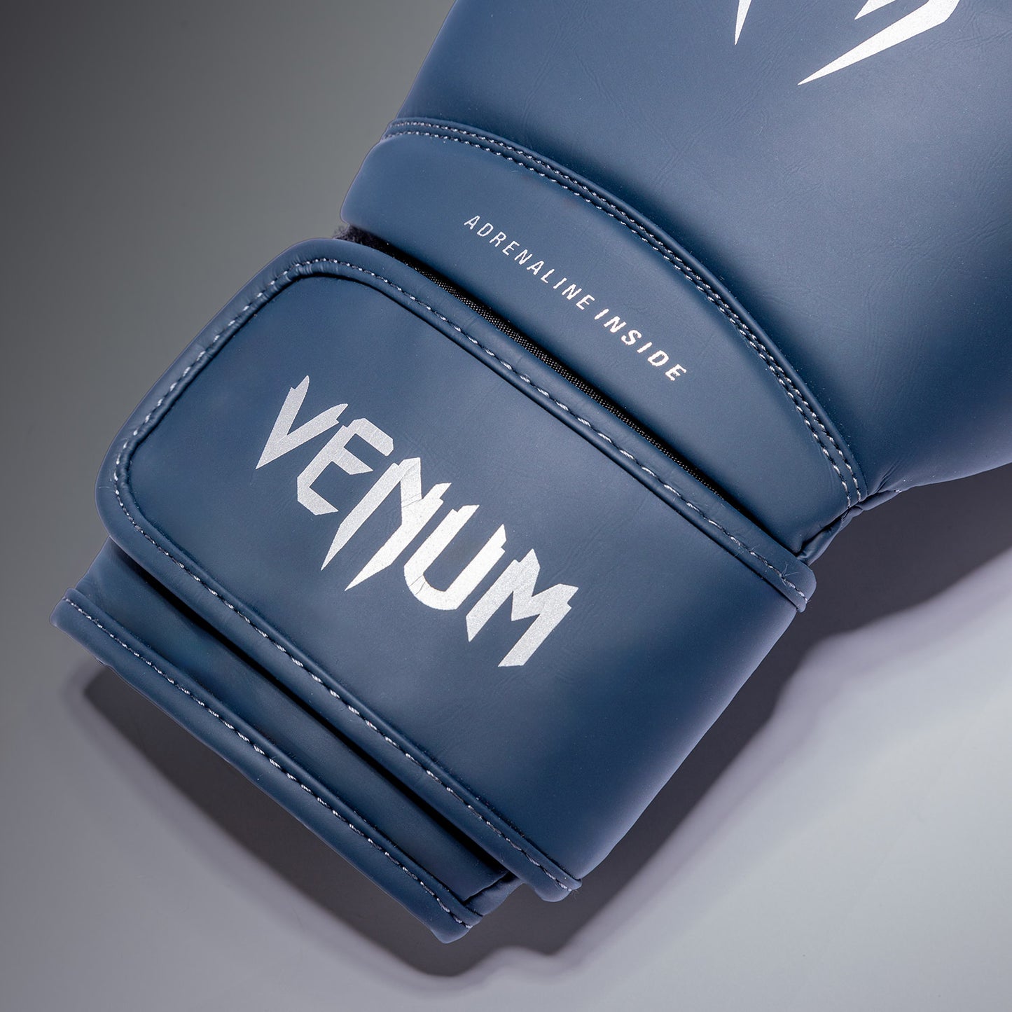 Venum Contender 1.5 ボクシンググローブ - ミッドナイトブルー/シルバー