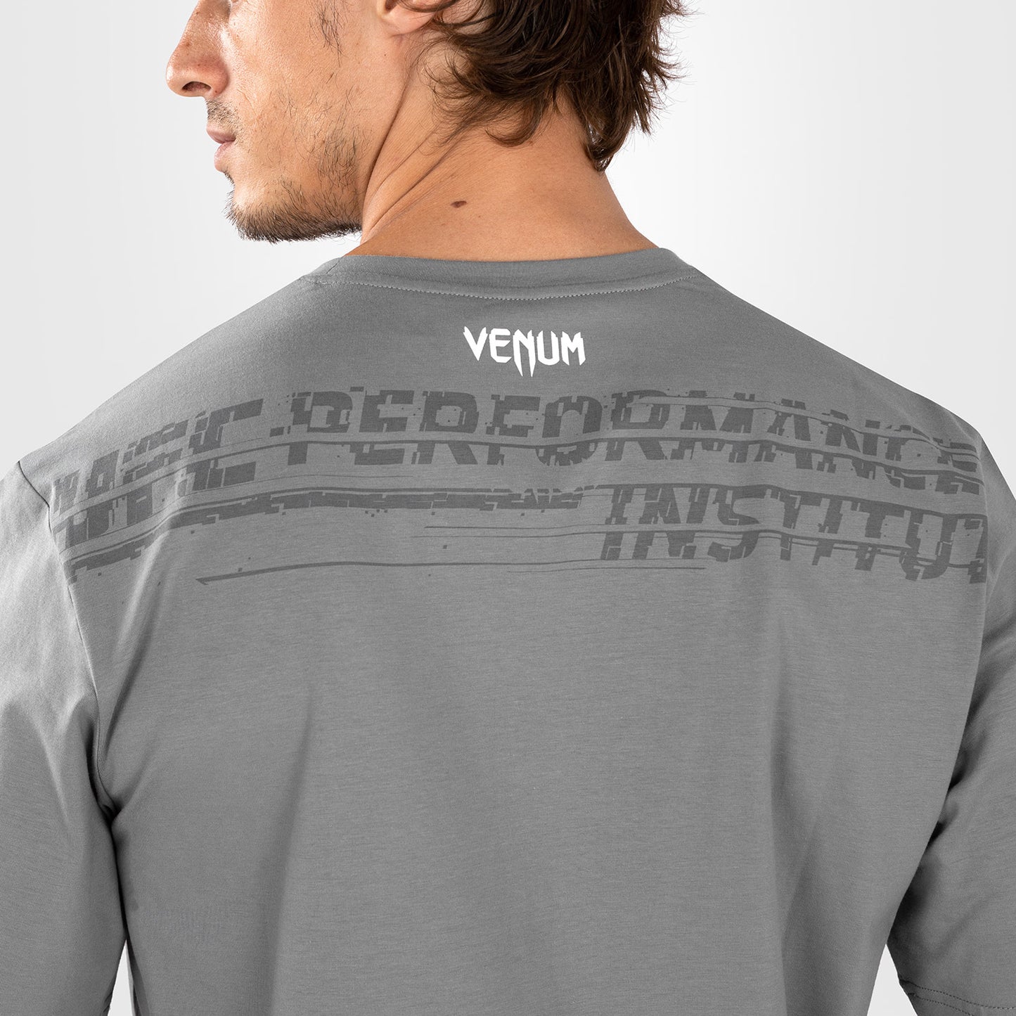 UFC Venum Performance Institute 2.0 メンズTシャツ - グレー