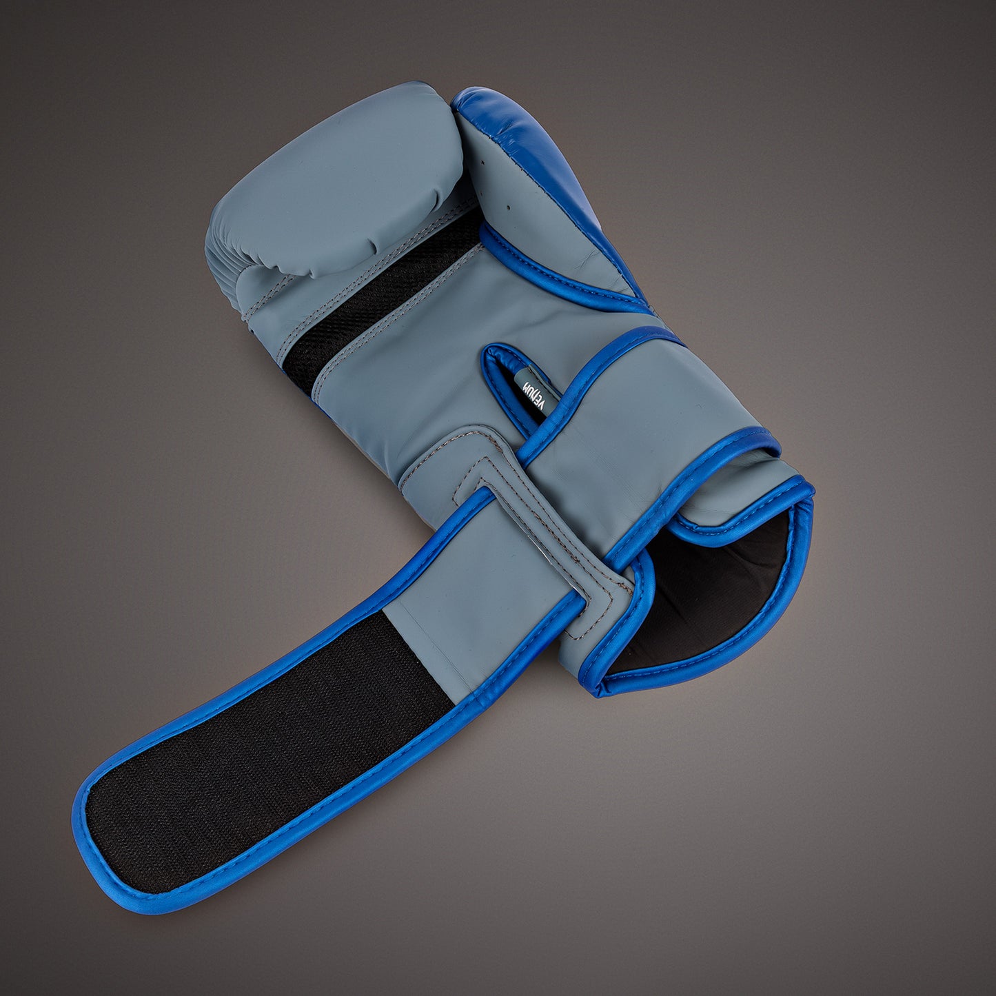 Venum Challenger 4.0 ボクシンググローブ - ペブルグレー