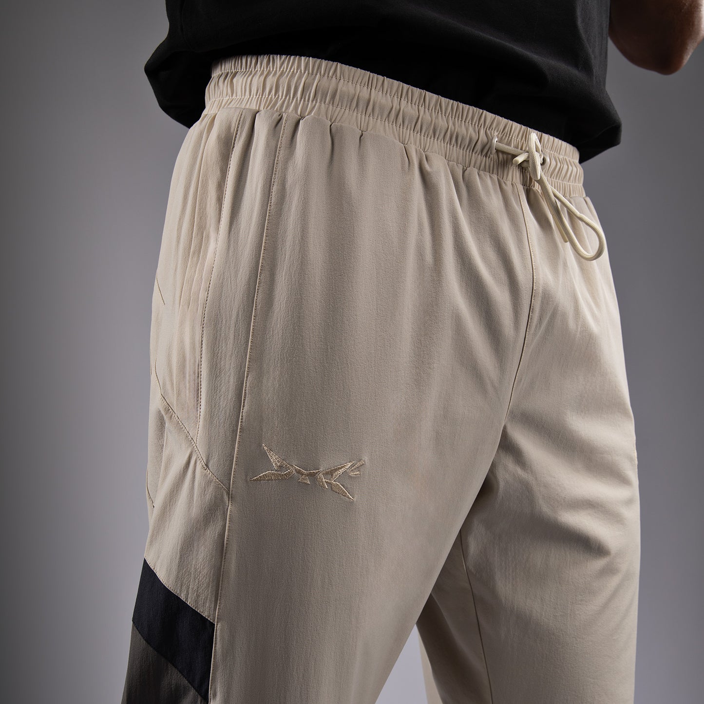 Venum x DTR Fight Attack 90 トラックスーツパンツ - オフホワイト