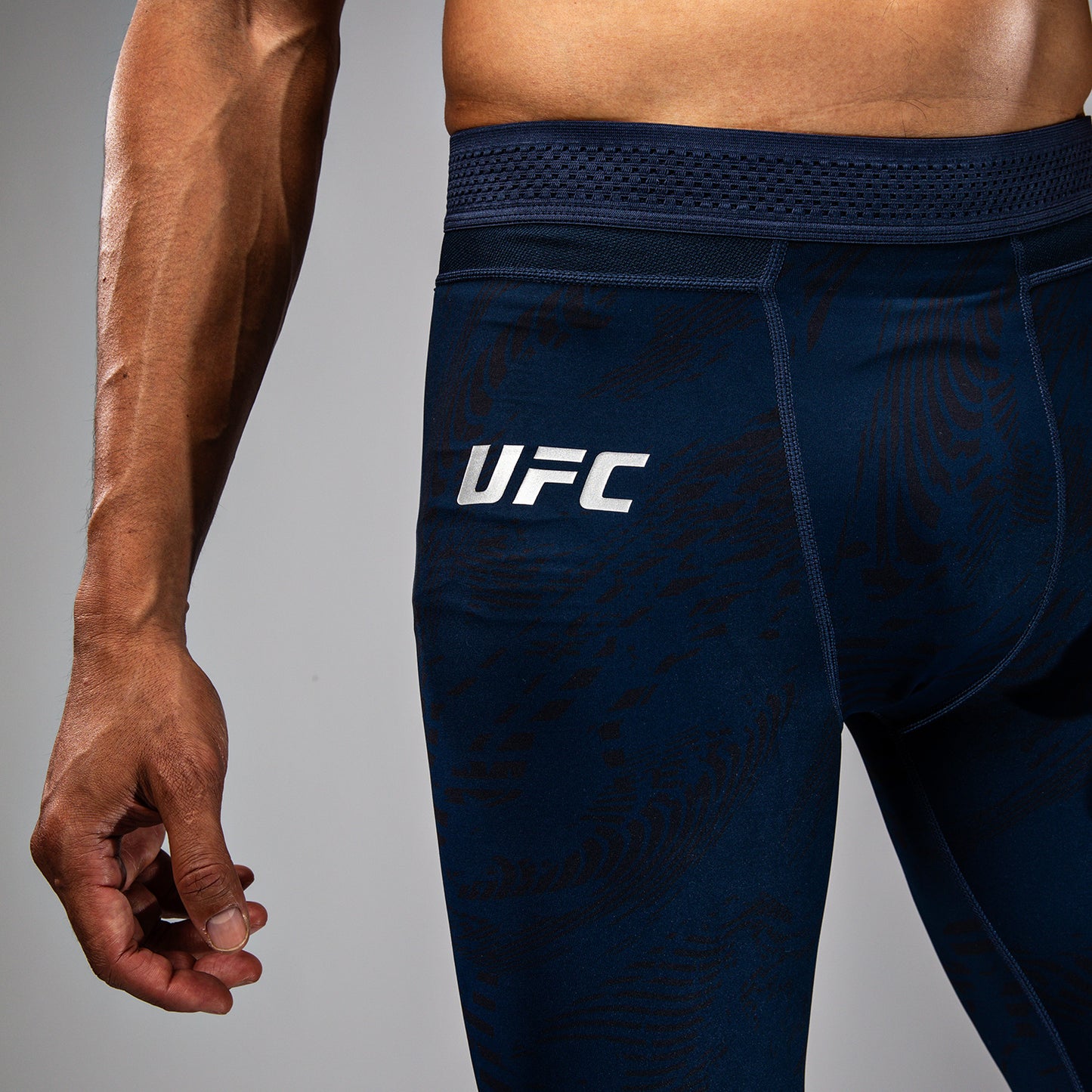 UFC Fusion by Venum Fight Week パフォーマンスレギンス(男性用) - オーシャニックブルー