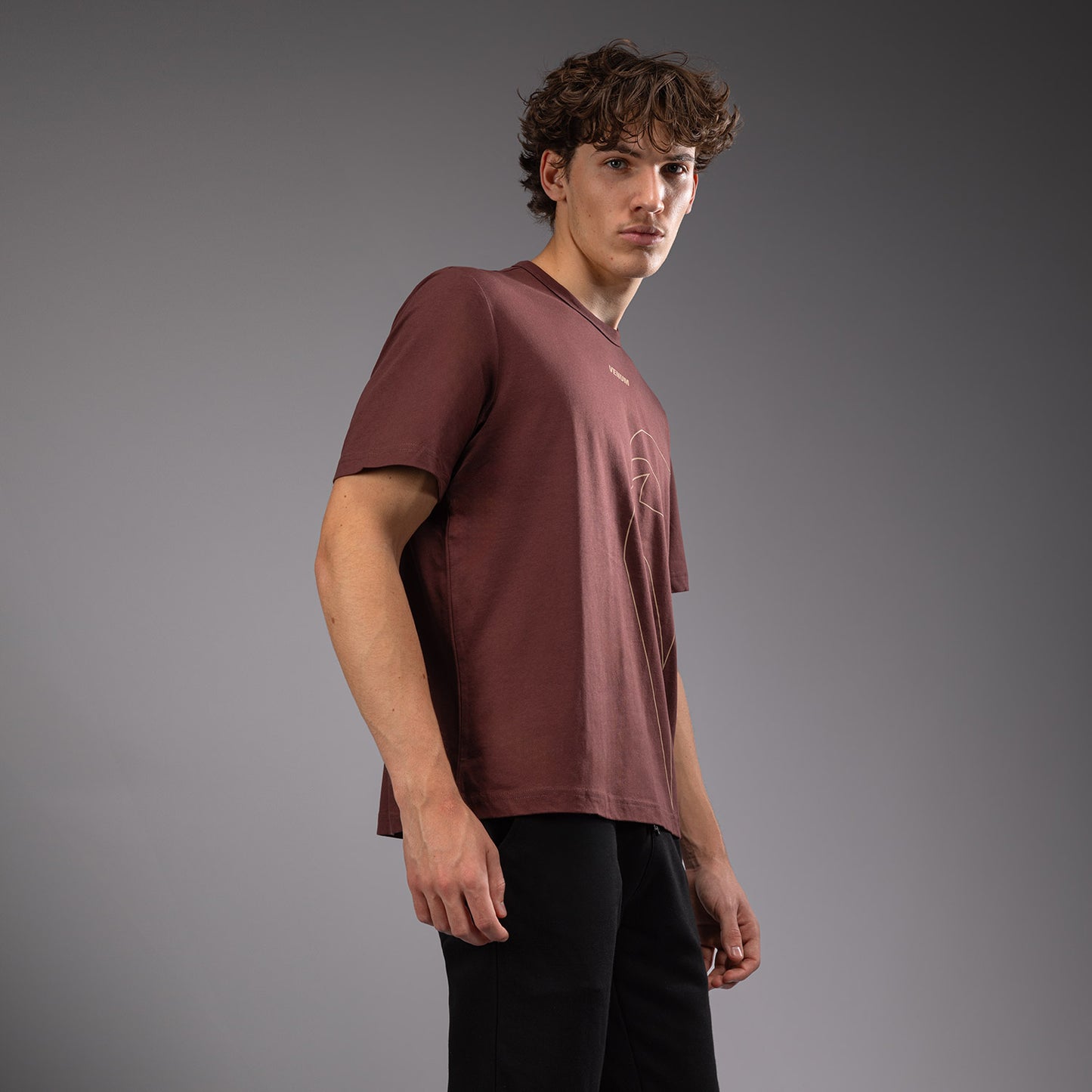 Venum Giant Connect Tシャツ - チョコレート・ブラウン