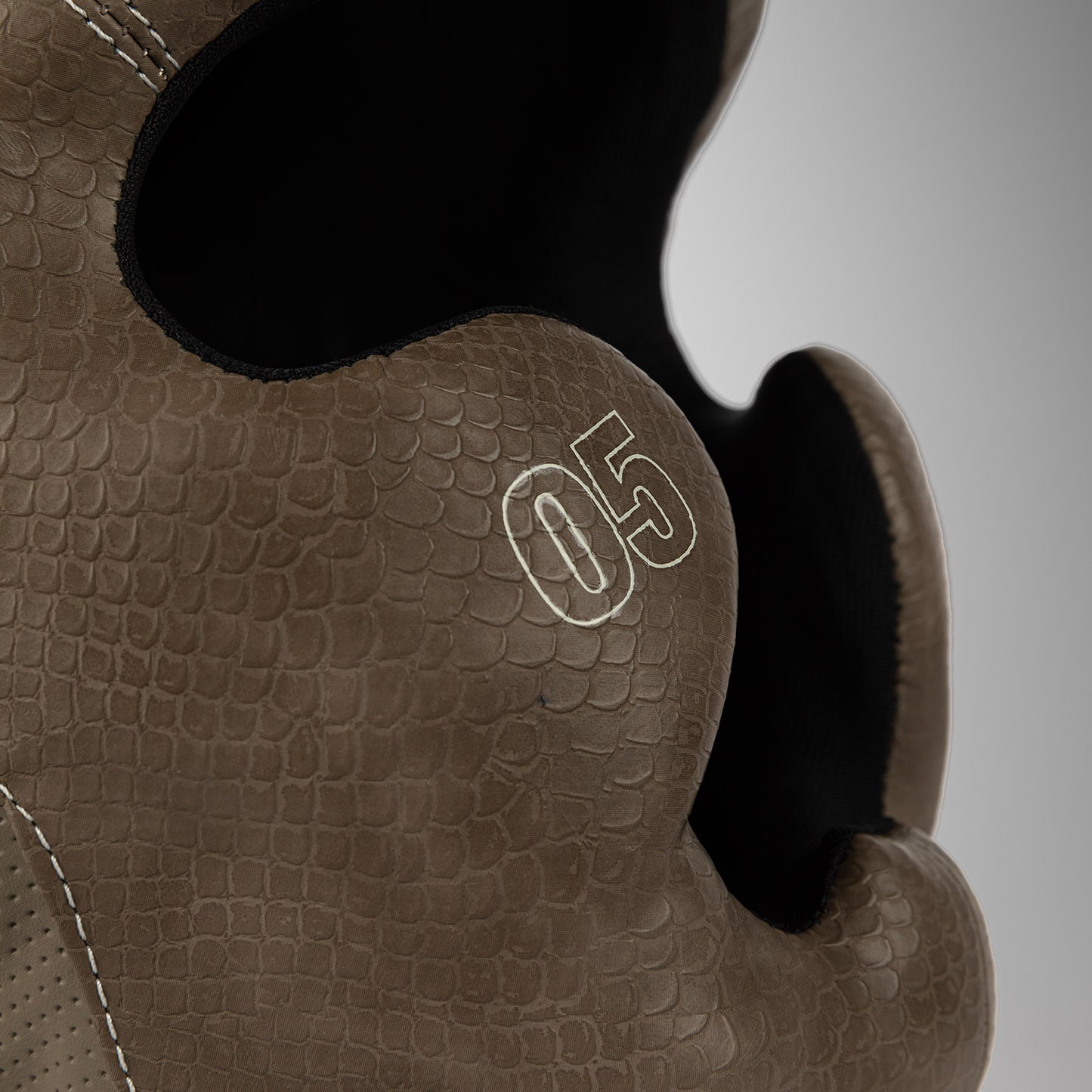 Venum Impact Evo Scales ヘッドギア – ブラウン