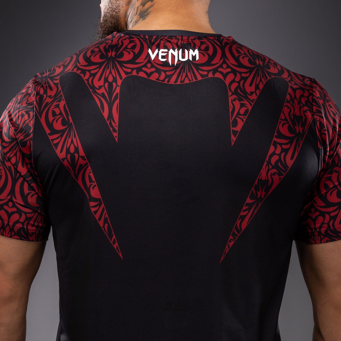 Venum Bulgarian Top Team (BTT) ドライテックTシャツ – ブラック/レッド