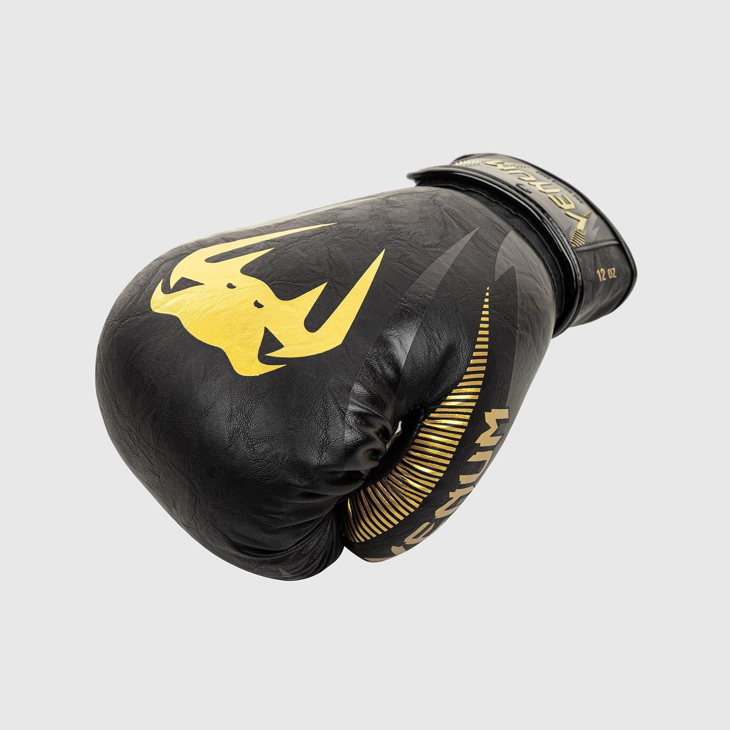 Venum Impact ボクシンググローブ