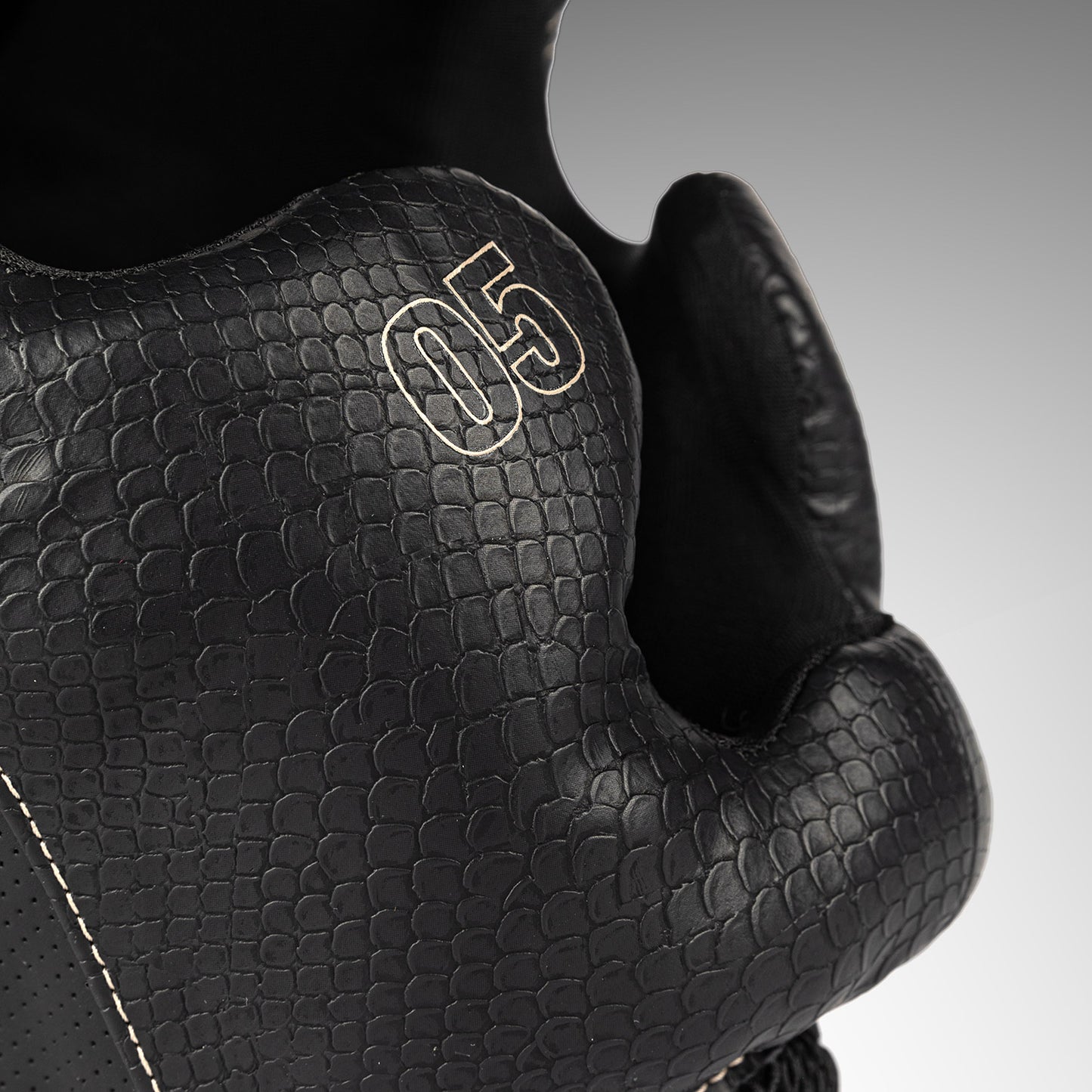 Venum Impact Evo Scales ヘッドギア – ブラック