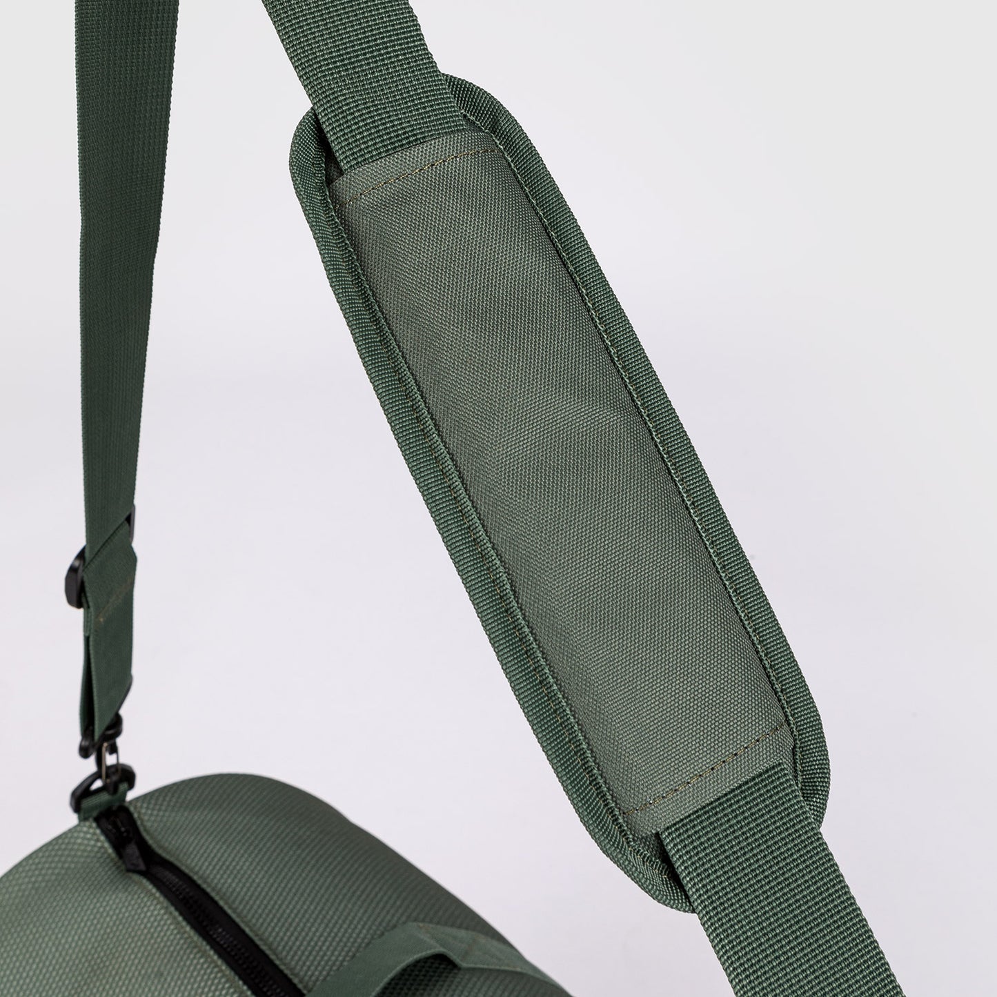 Venum Connect XL ダッフルバッグ – カーキ