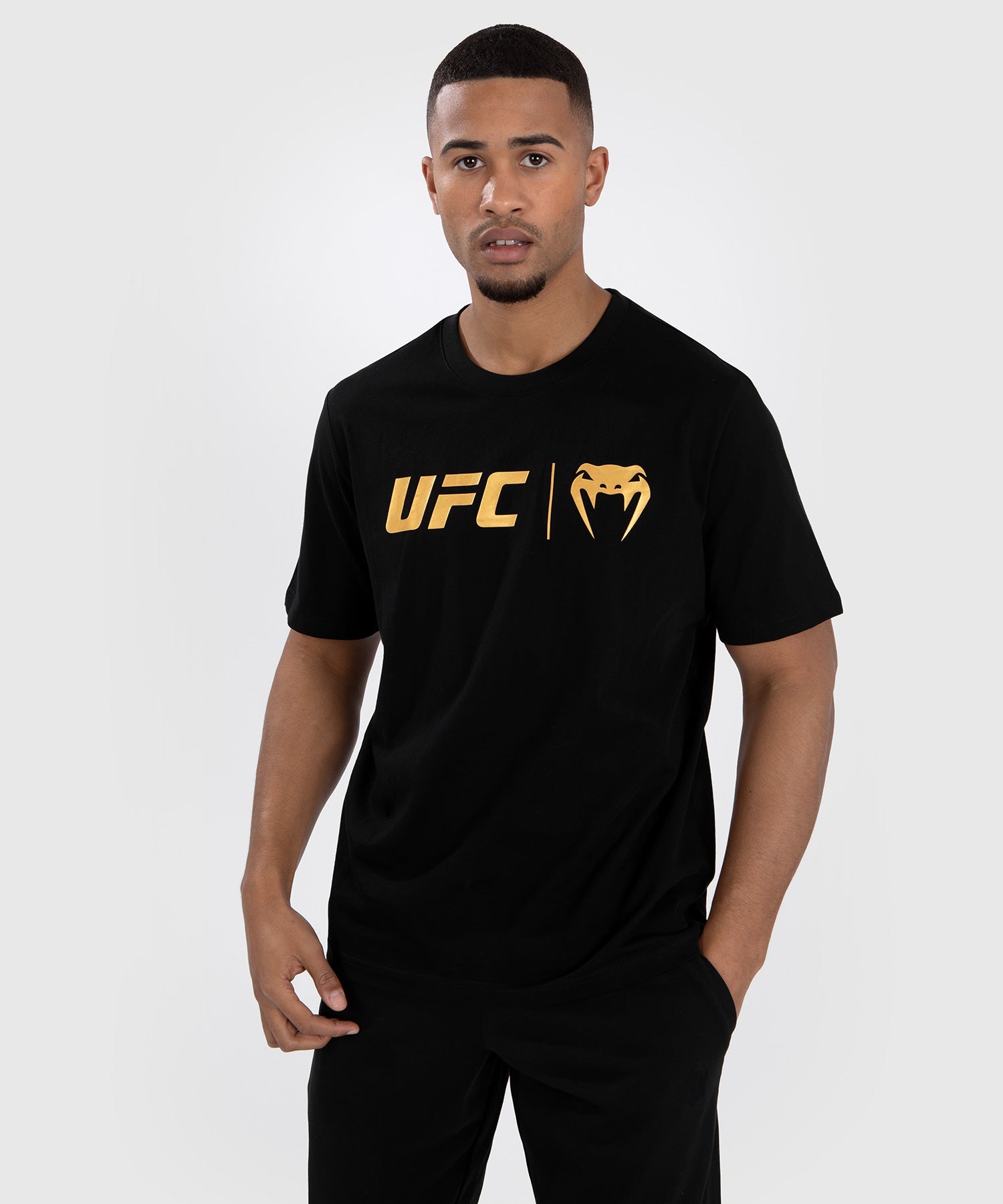 UFC Venum Classic Tシャツ - ブラック/ゴールド