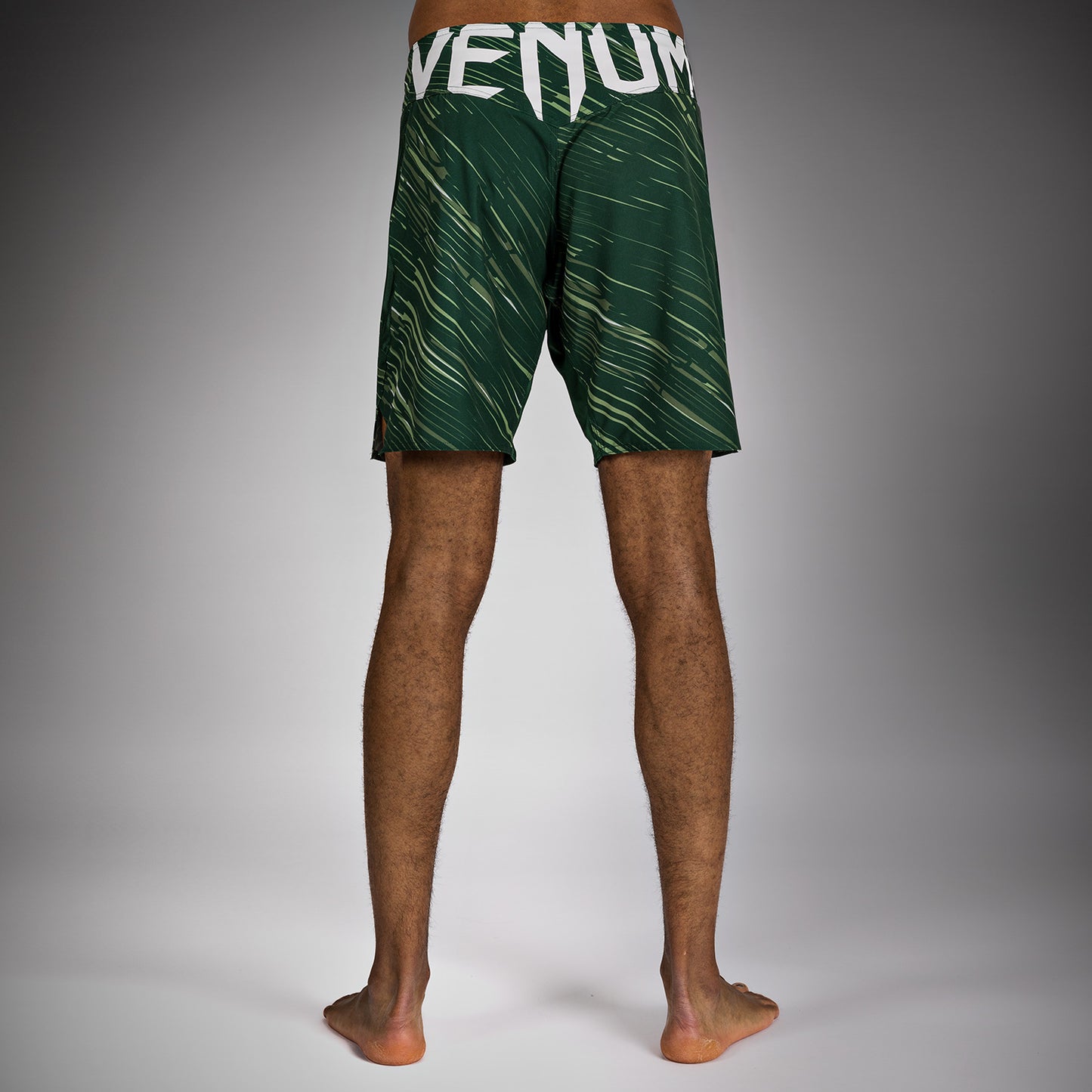 Venum Rapid Light Fight Shorts - フォレストグリーン