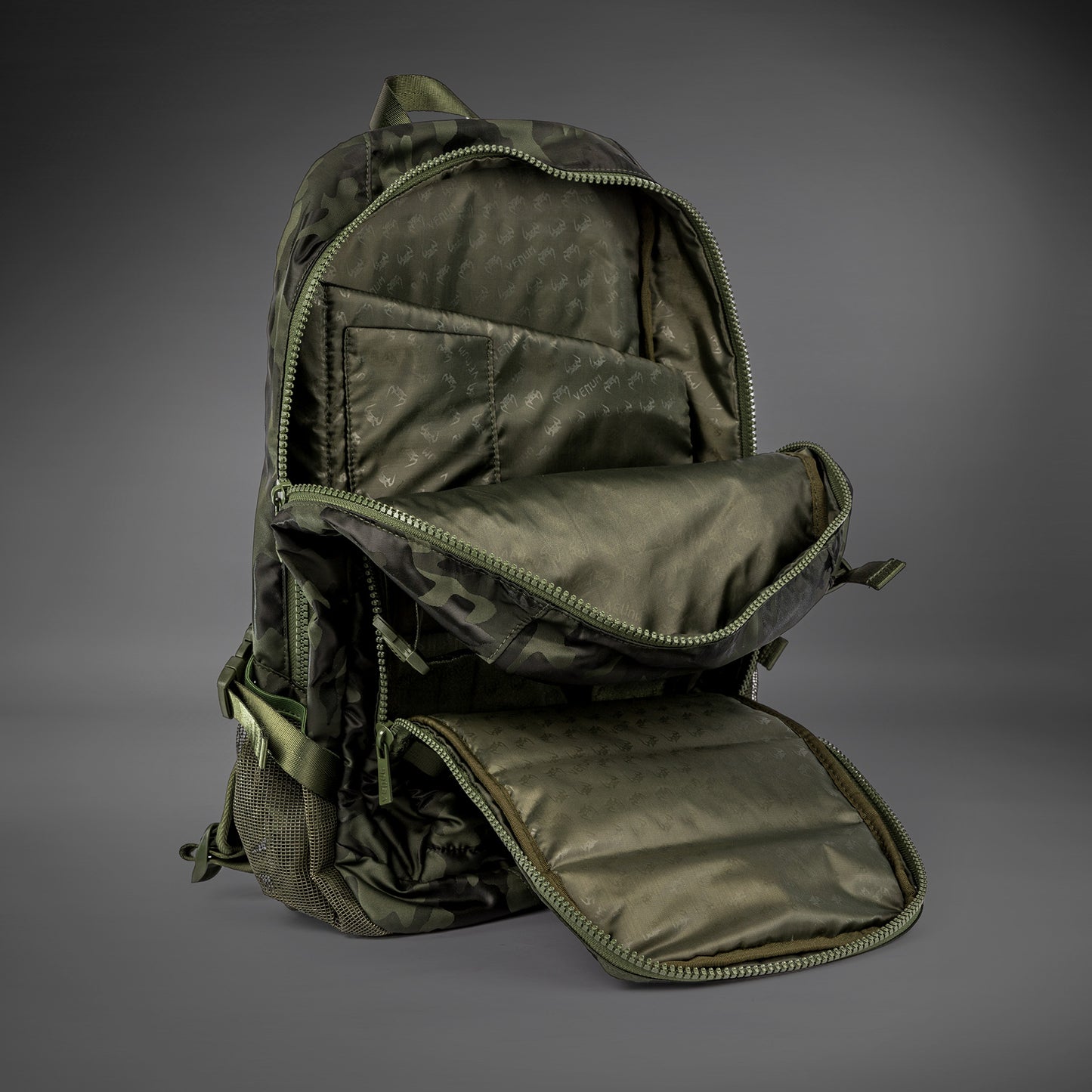 Venum Challenger Pro BackPack - カーキ/カモフラージュ