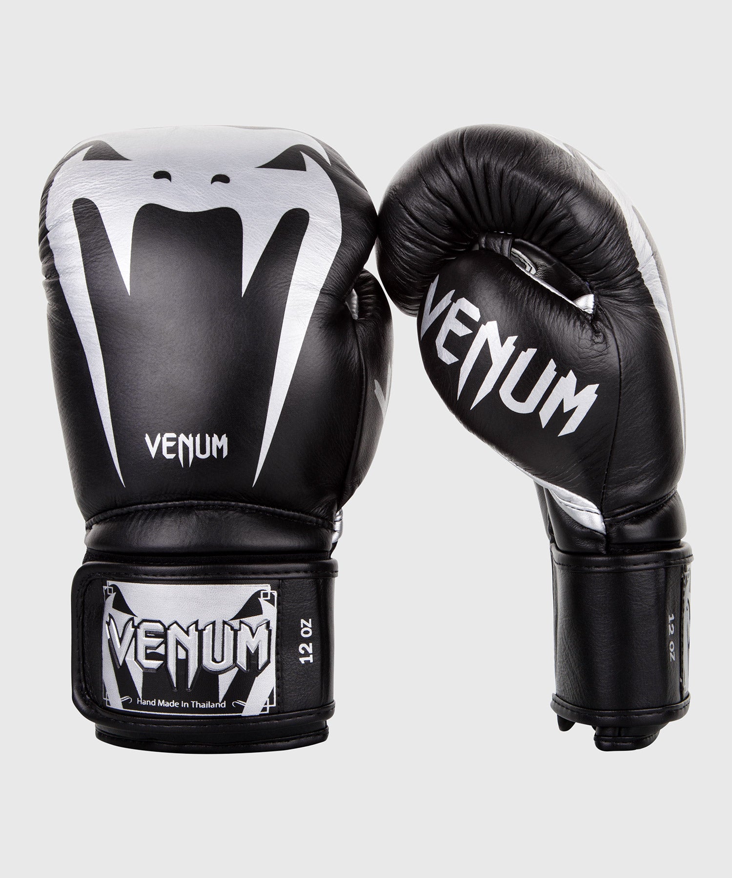 Venum Giant 3.0 ボクシンググローブ - ナッパレザー- ブラック
