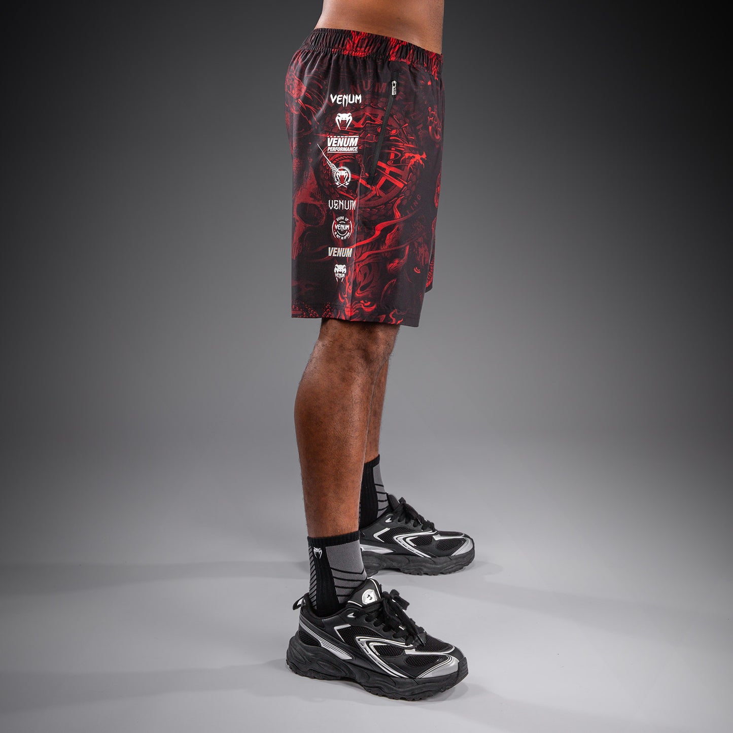 Venum 20th Anniversary トレーニングショーツ - ブラック/レッド