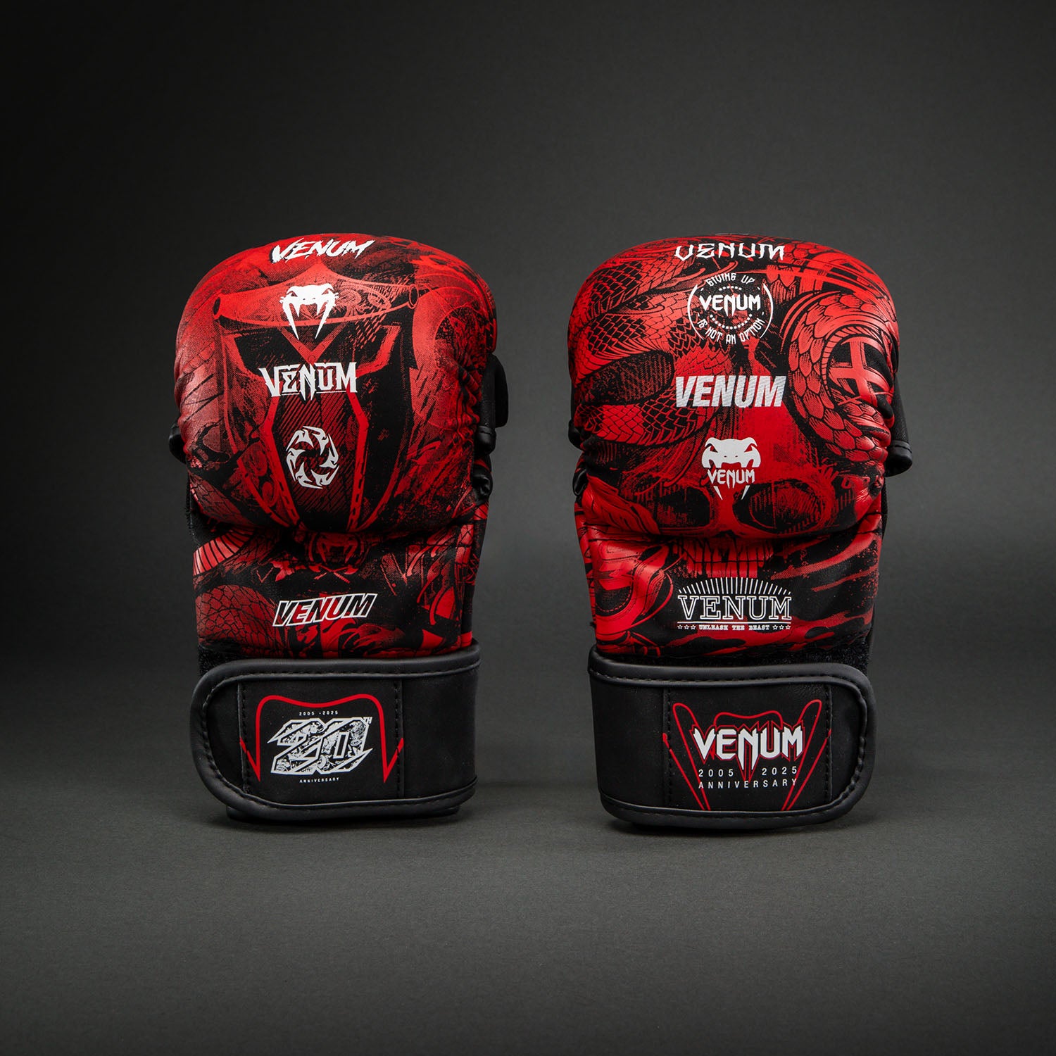 【激レア・日本未発売】CRNR MMAスパーリンググローブ 016b656731e6a935d2466865b36798