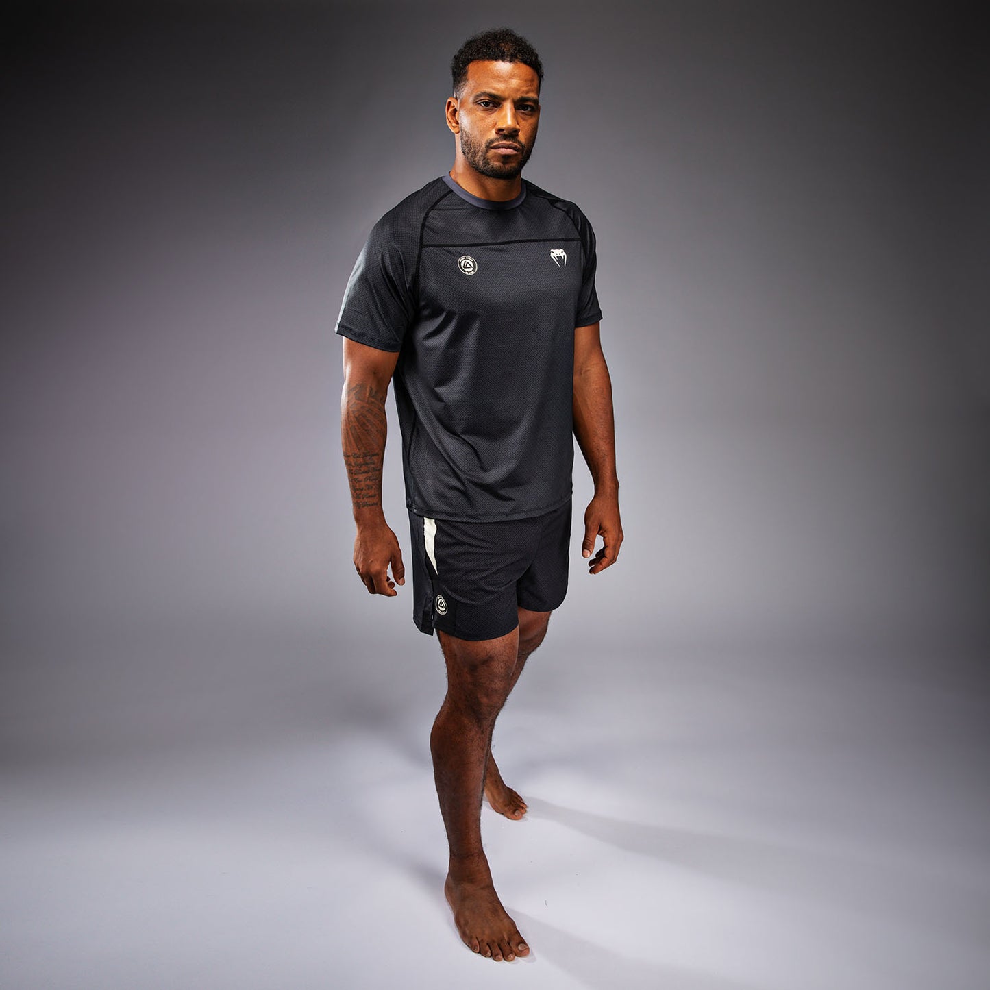 Venum x Roger Gracie Academy ドライテックTシャツ - ブラック
