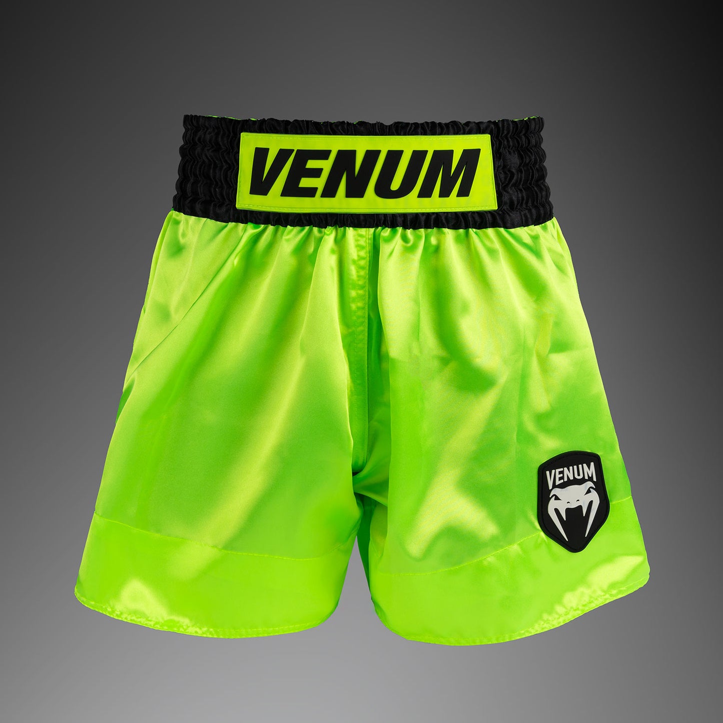 Venum Classic Evo ムエタイショーツ - ネオンイエロー/ブラック