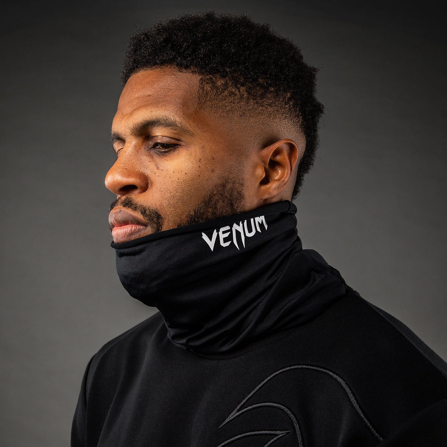 Venum MX Basics ネックゲイター - ブラック/ホワイト