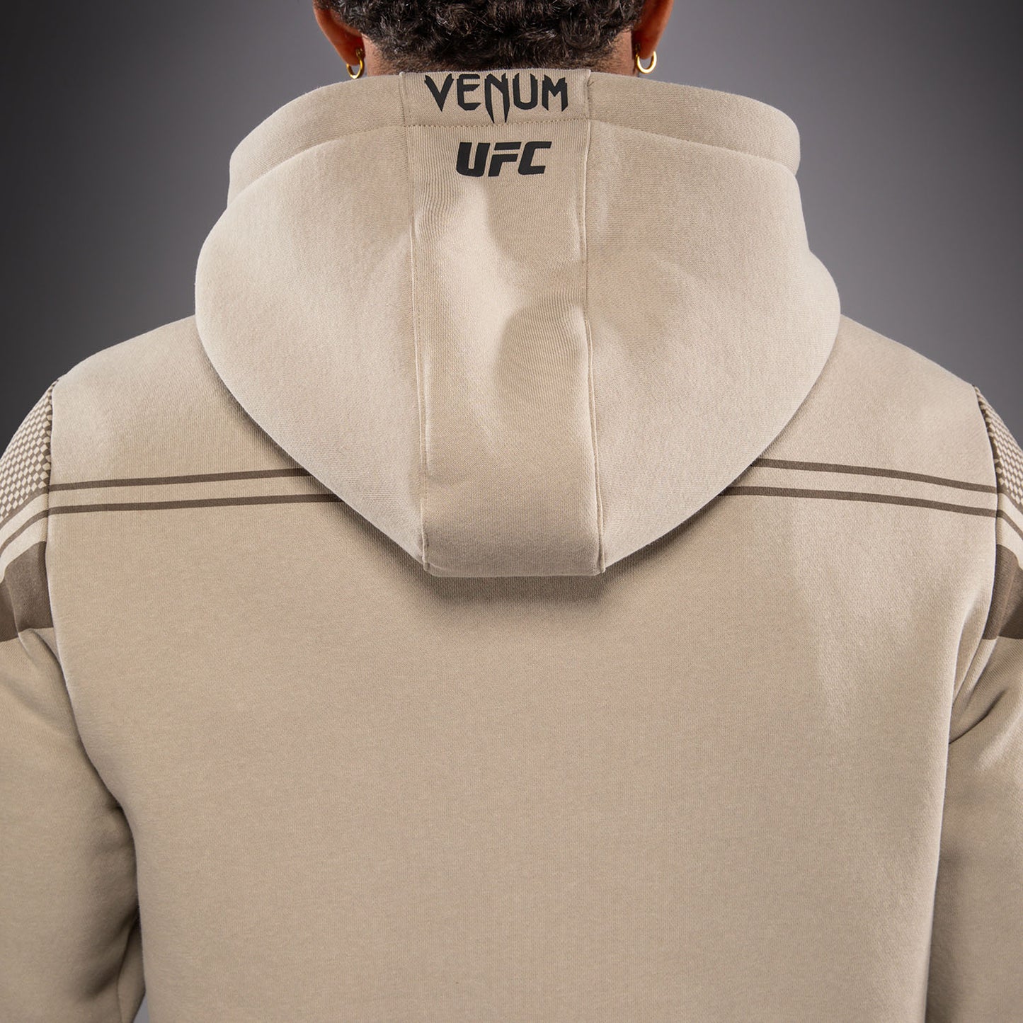 Venum UFC Unity by Venum Authentic Fight Week メンズ プルオーバーフーディー - サンド