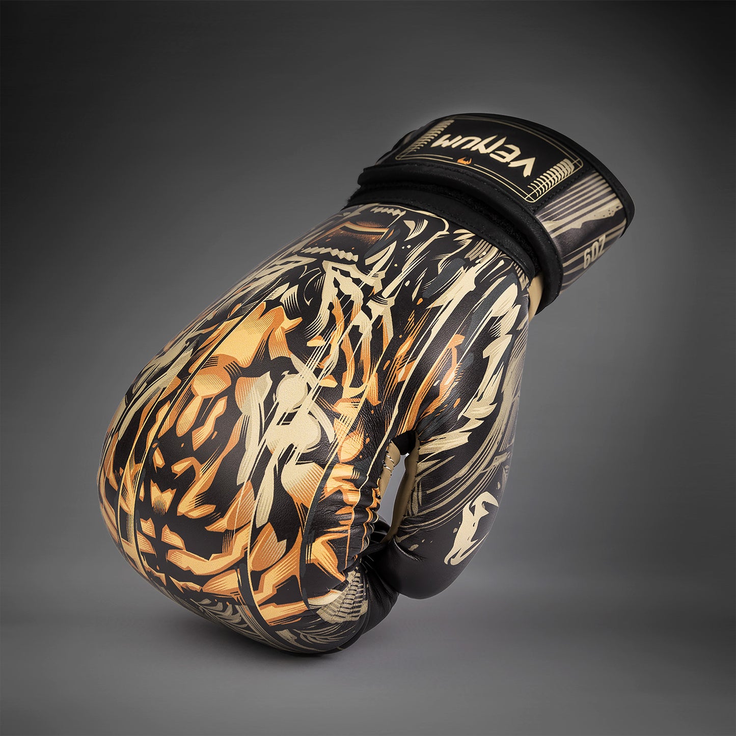Venum Tiger キッズ ボクシンググローブ - ブラック/ネオンオレンジ