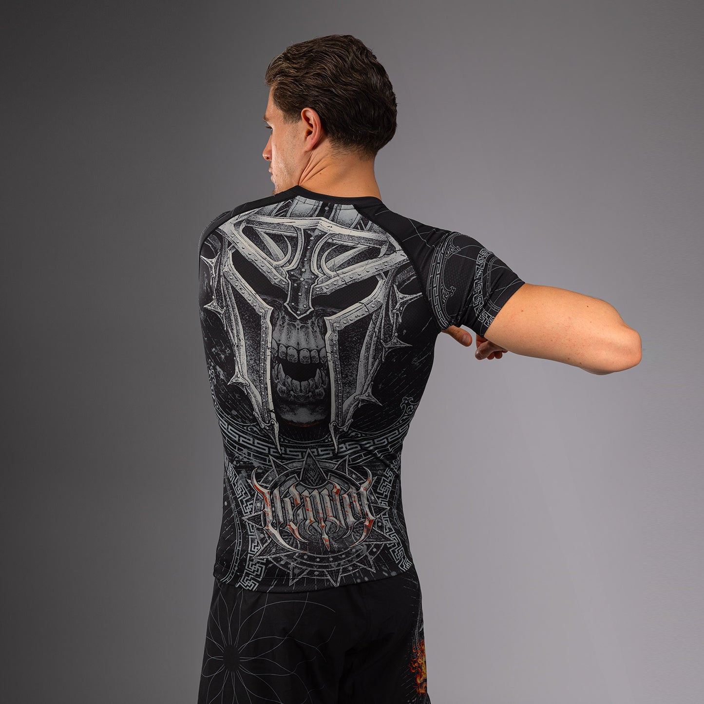 Venum Gladiator 5.0 ショート・スリーブ Tシャツ - ブラック/シルバー