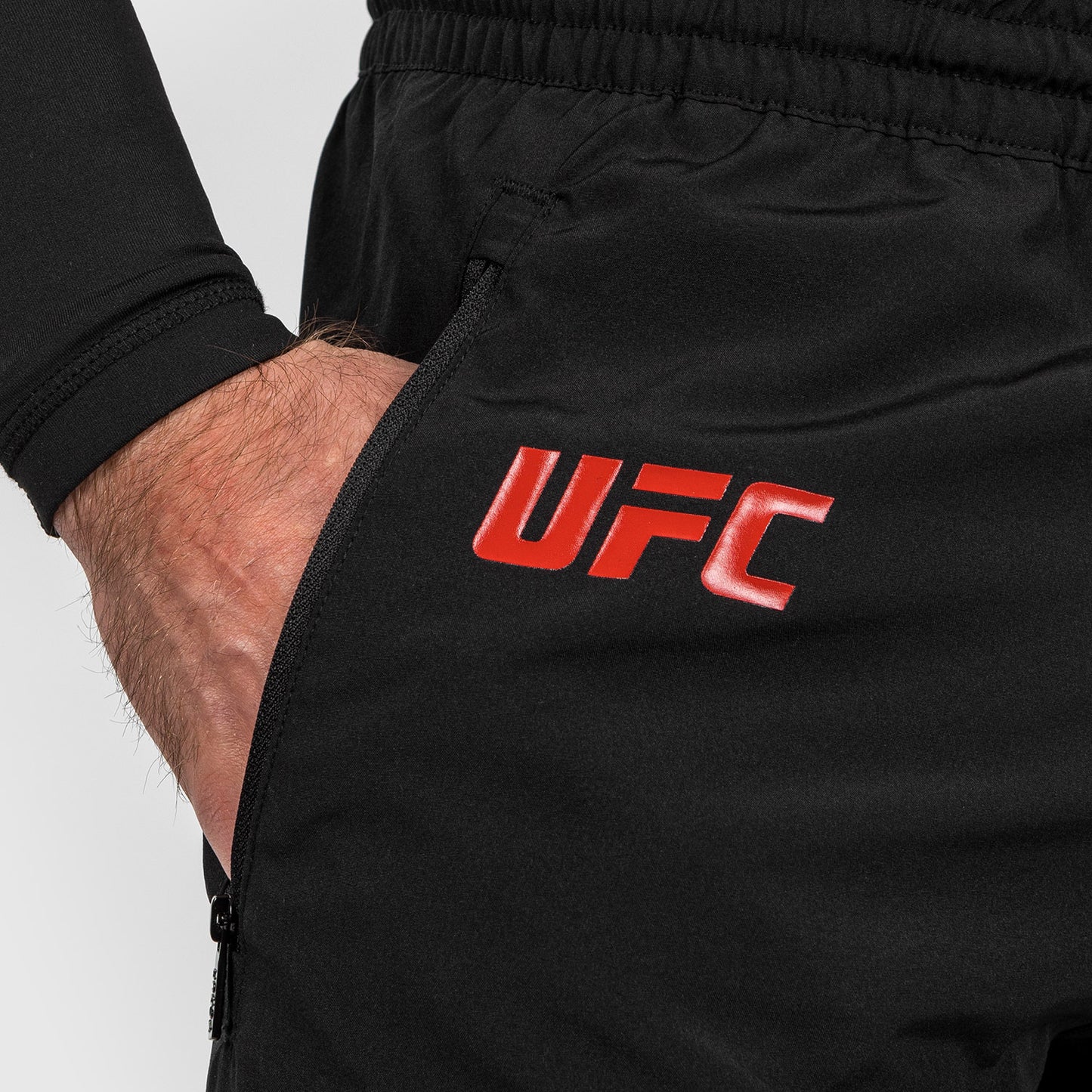 UFC Adrenaline by Venum Fight Week メンズ・パフォーマンス・ショーツ - ブラック
