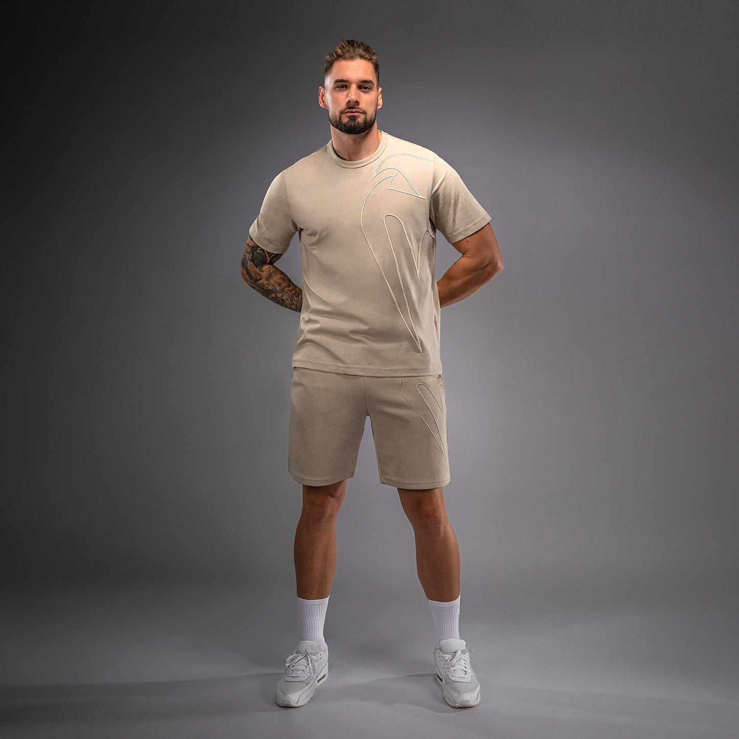 Venum Giant 3D Tシャツ – ライトベージュ