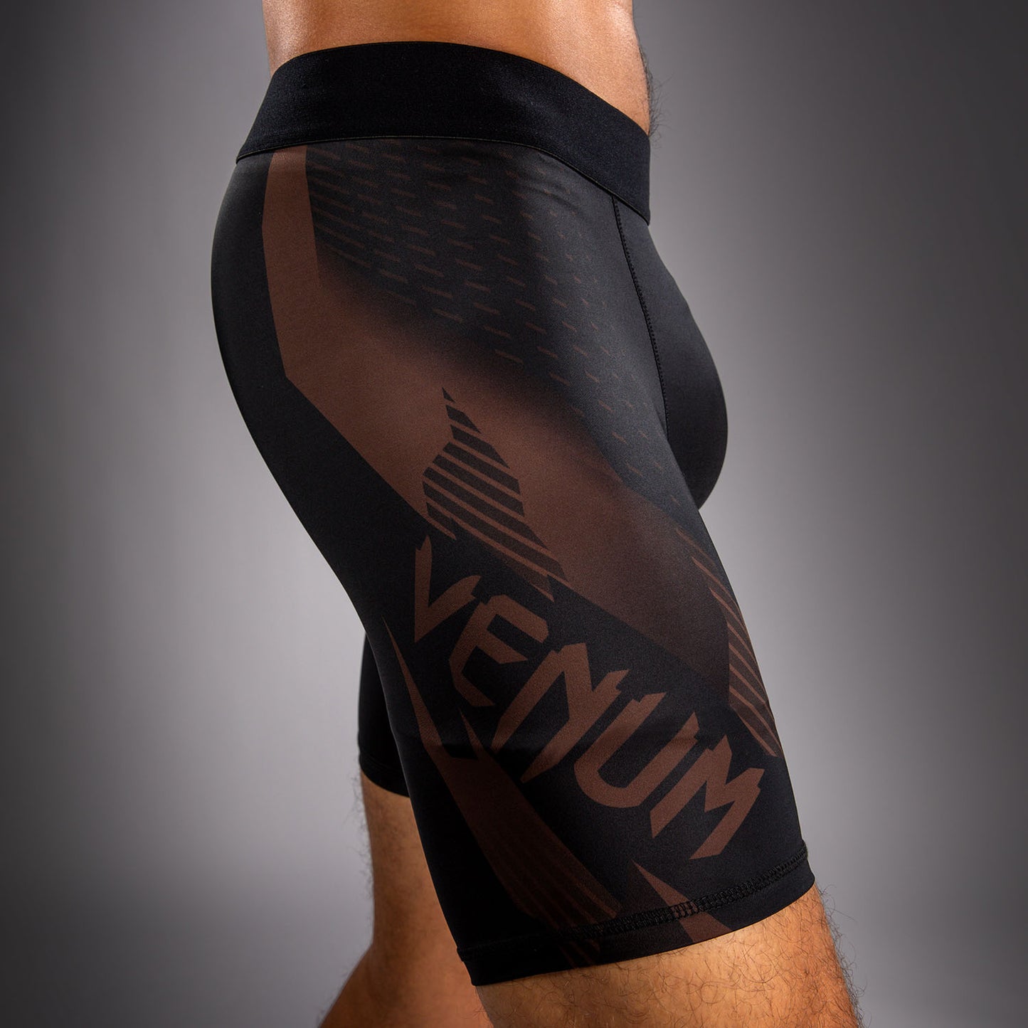 Venum No-Gi 6.0 コンプレッションショーツ - ブラック/ブラウン