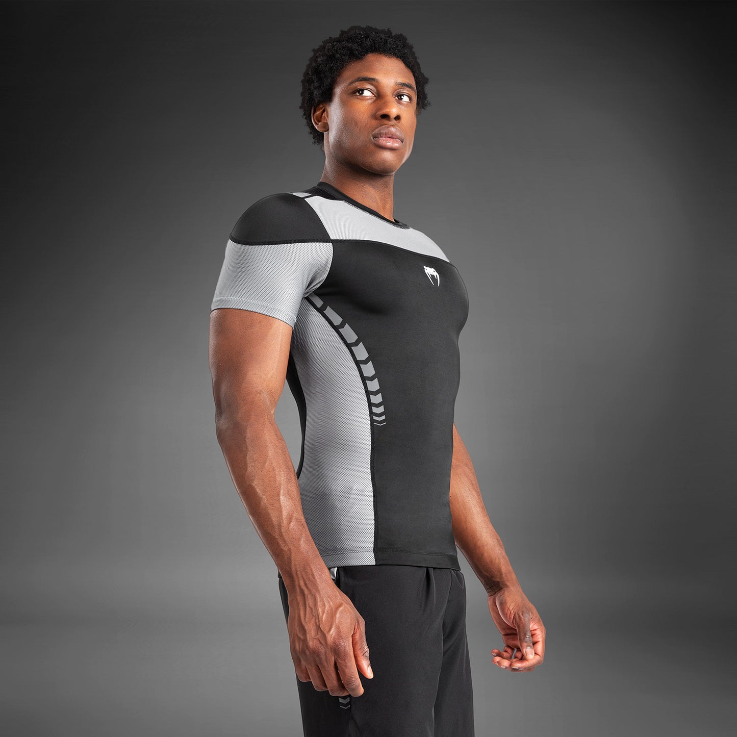Venum Tempest メンズ ドライテックTシャツ - ベージュ/サンド