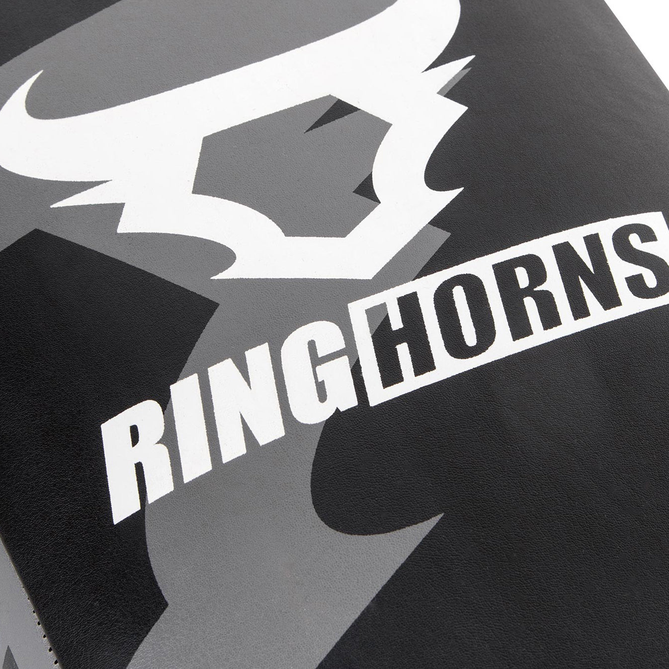 Ringhorns Charger by Venum キックパッド：ブラック