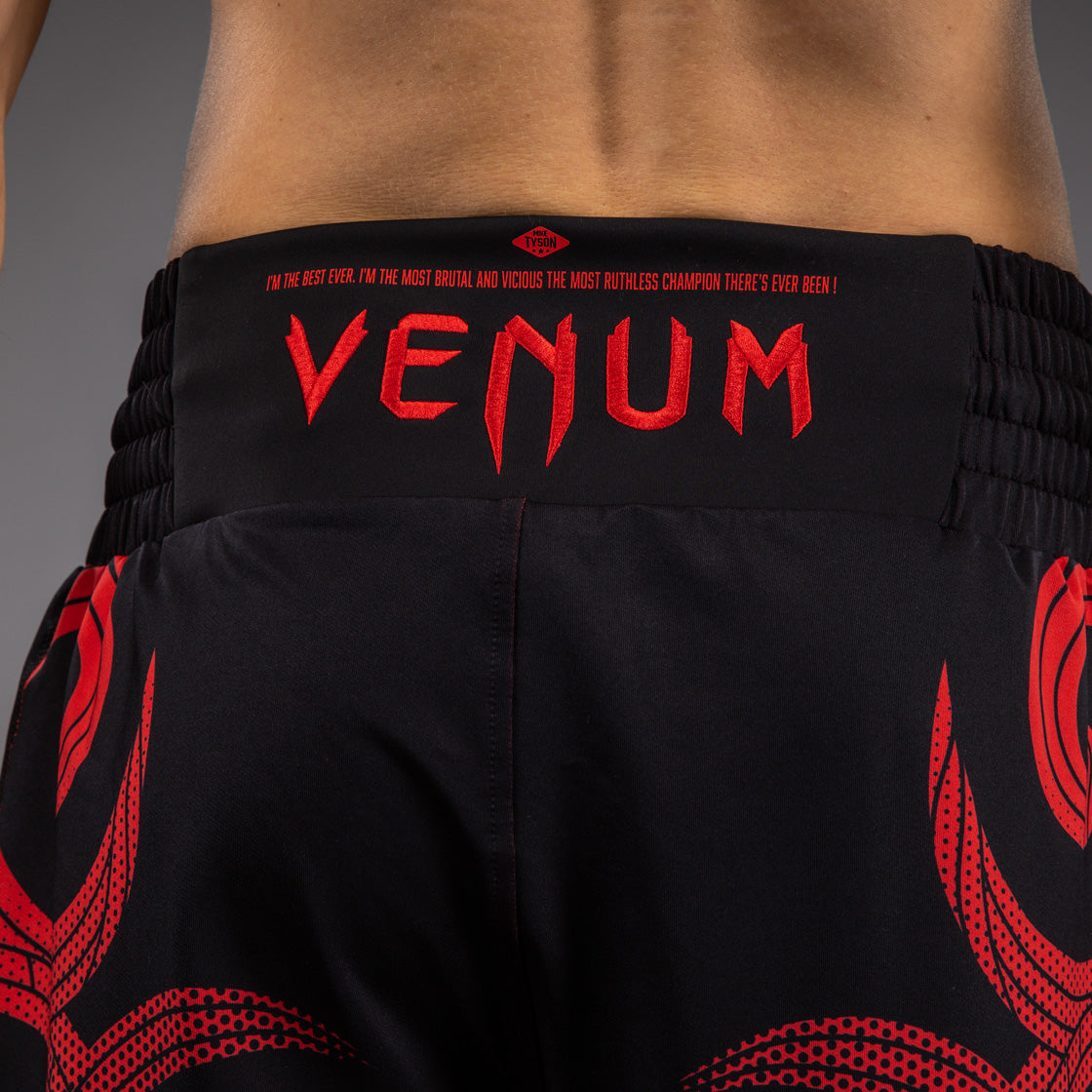 Venum x Mike Tyson Tiger ボクシングショーツ - ディープブラック/インテンスレッド
