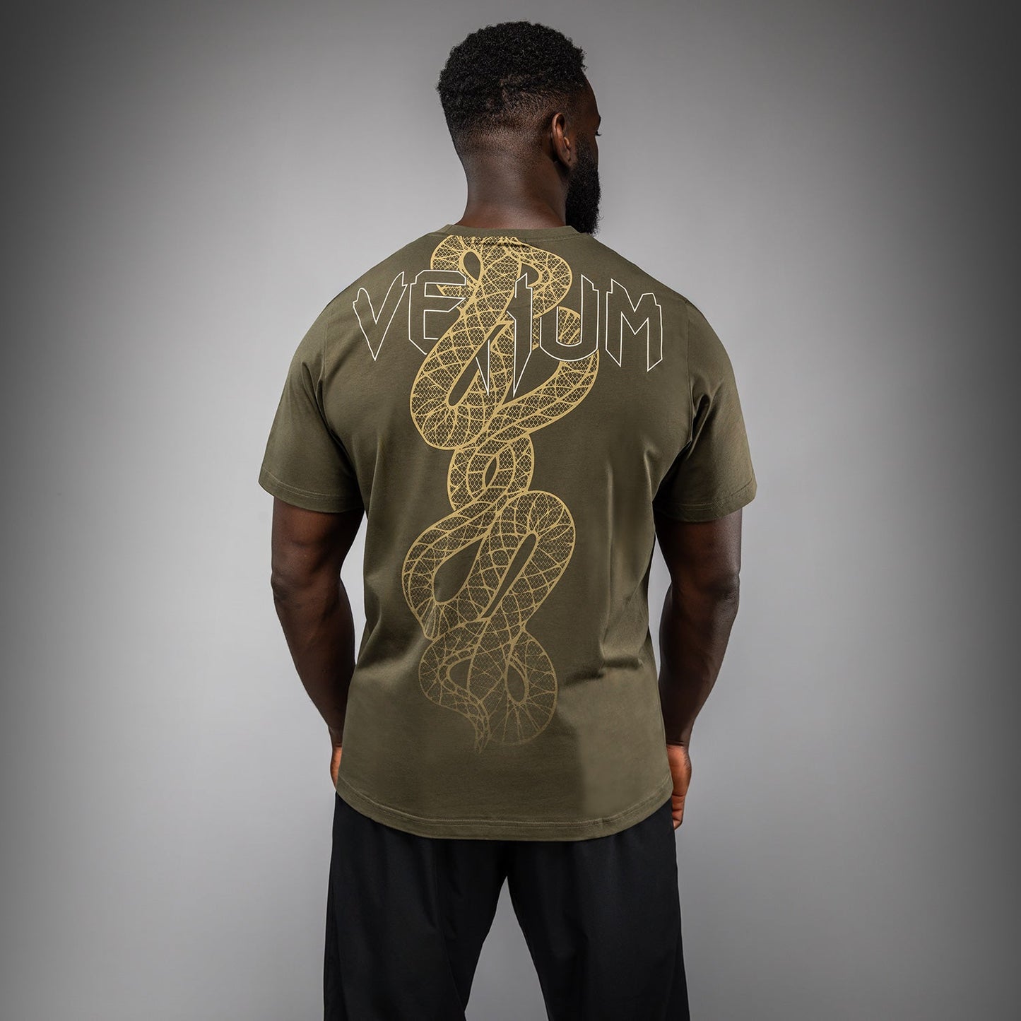 Venum Serpenti Tシャツ – カーキ/ブロンズ/アイボリー