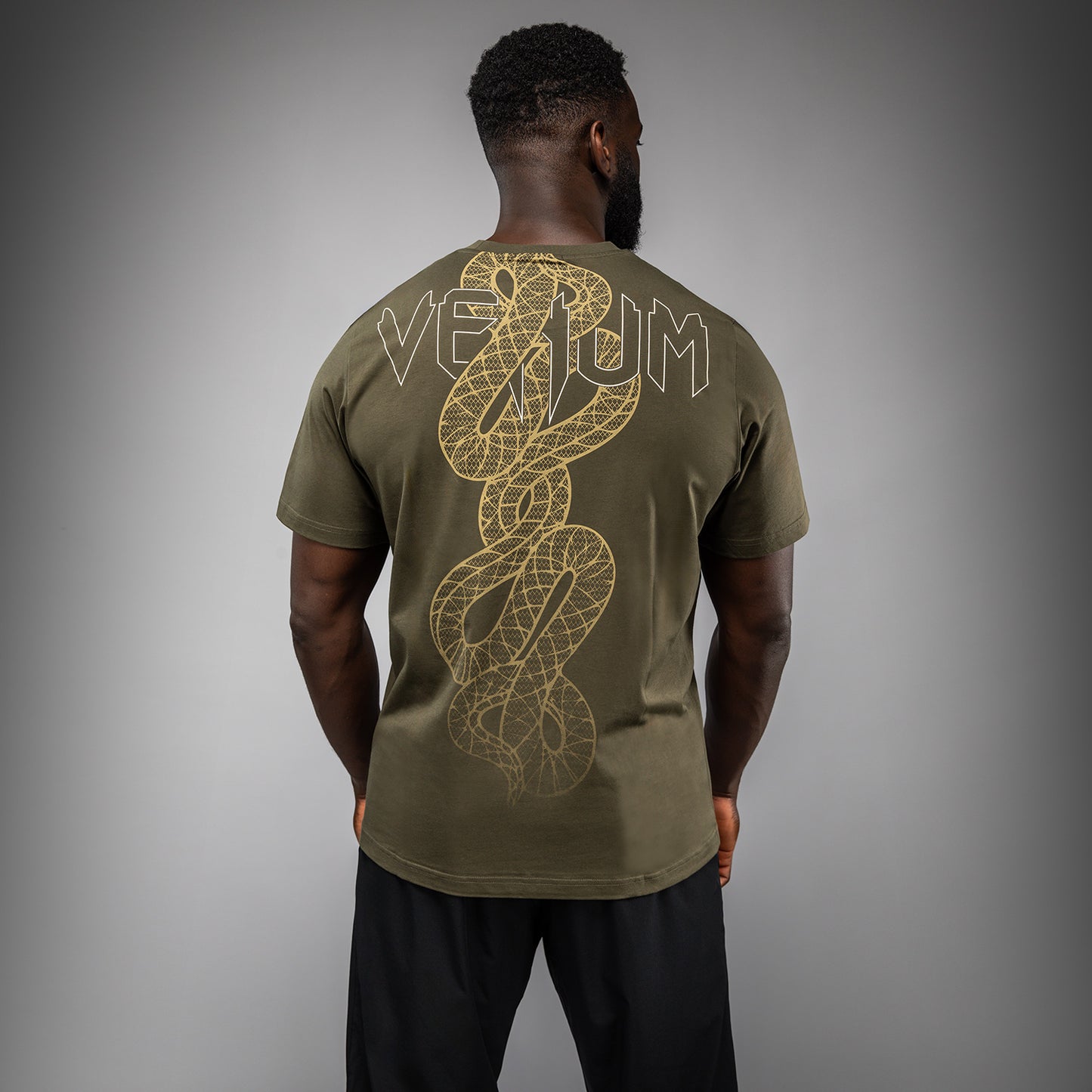 Venum Serpenti Tシャツ – カーキ/ブロンズ/アイボリー