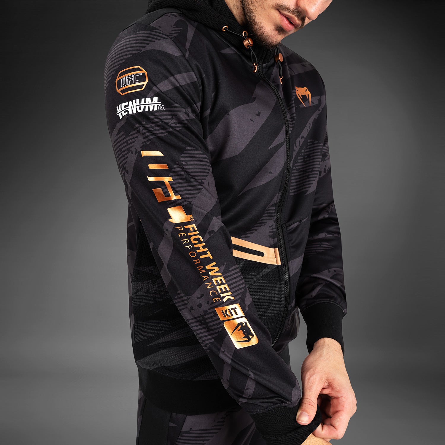 UFC Adrenaline Venum ジップパーカー　新品未開封　S 0eaa248ccef7b0874907273d105ca8