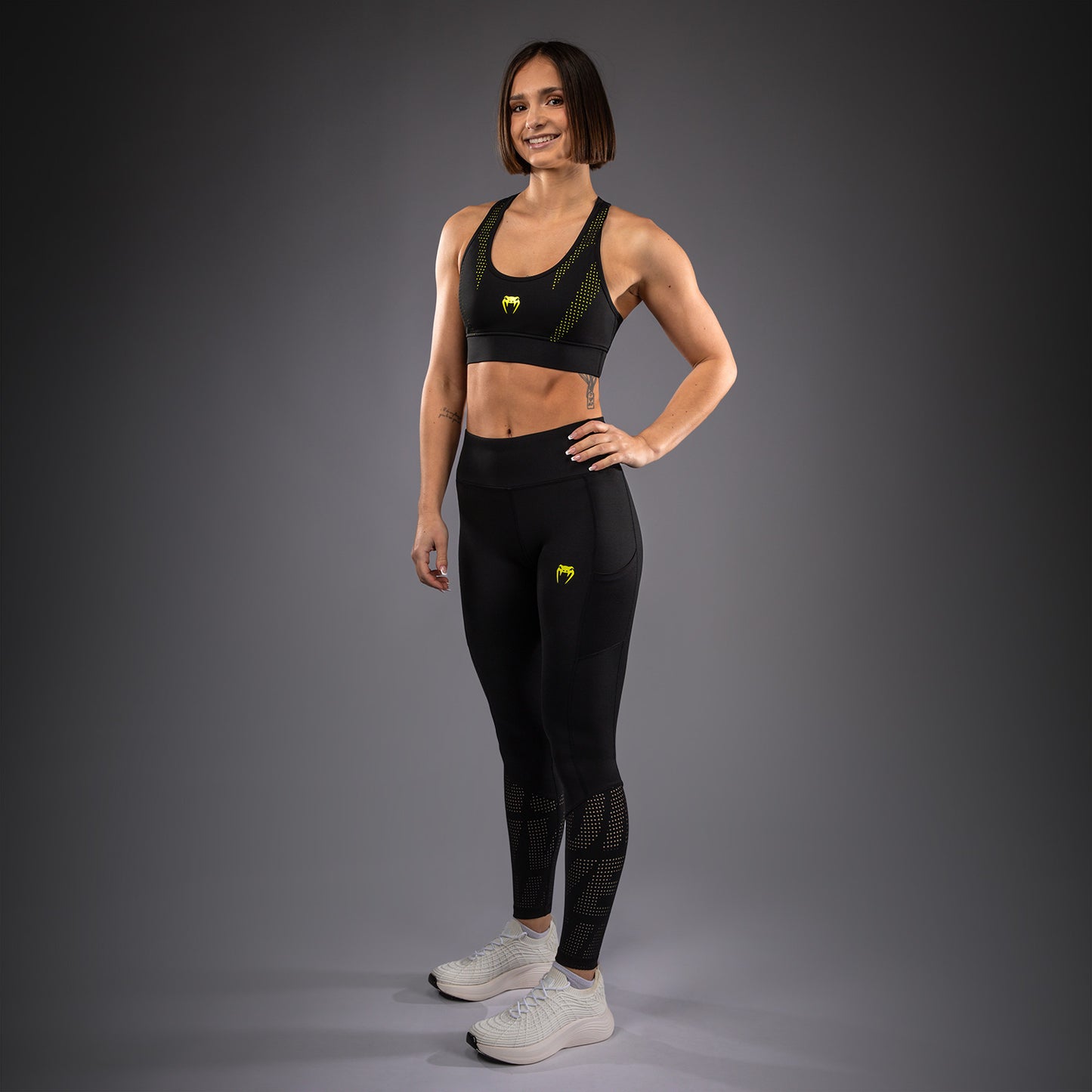 Venum Lazer レディース スポーツブラ - ブラック/イエロー