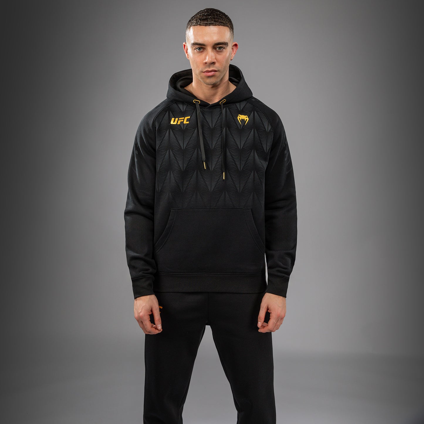 UFC Zenith by Venum Replica プルオーバーパーカー メンズ - チャンピオン