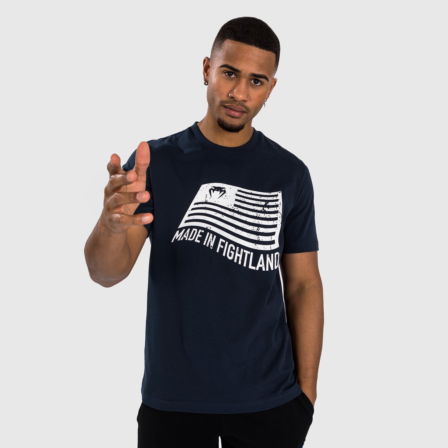 Venum Made in Fightland Tシャツ - ネイビーブルー/ホワイト