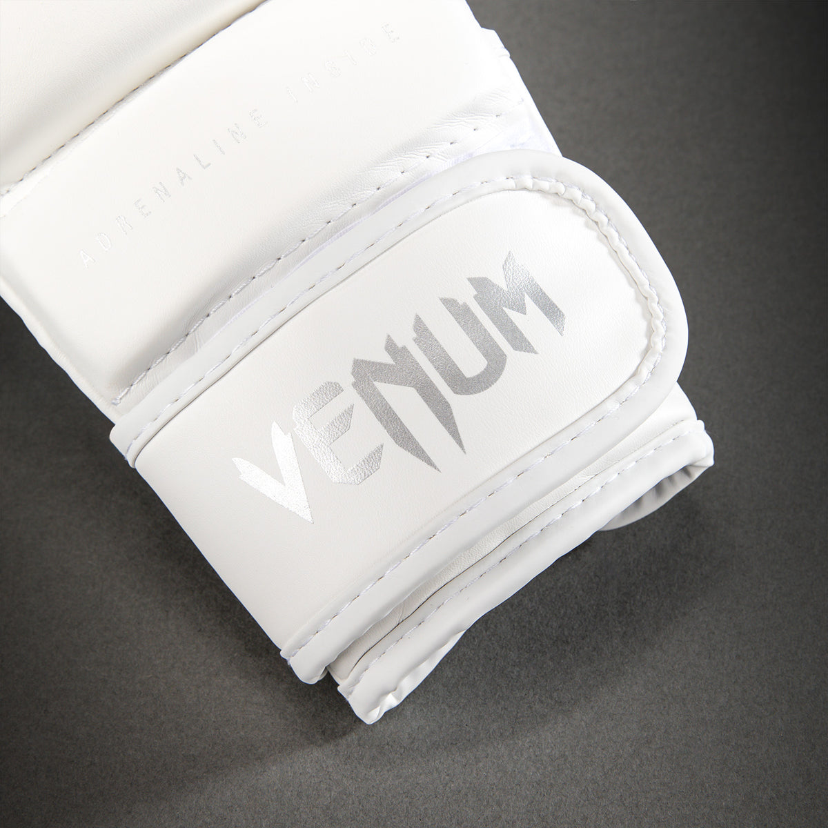 Venum Contender 1.5 スパーリンググローブ - ホワイト/シルバー