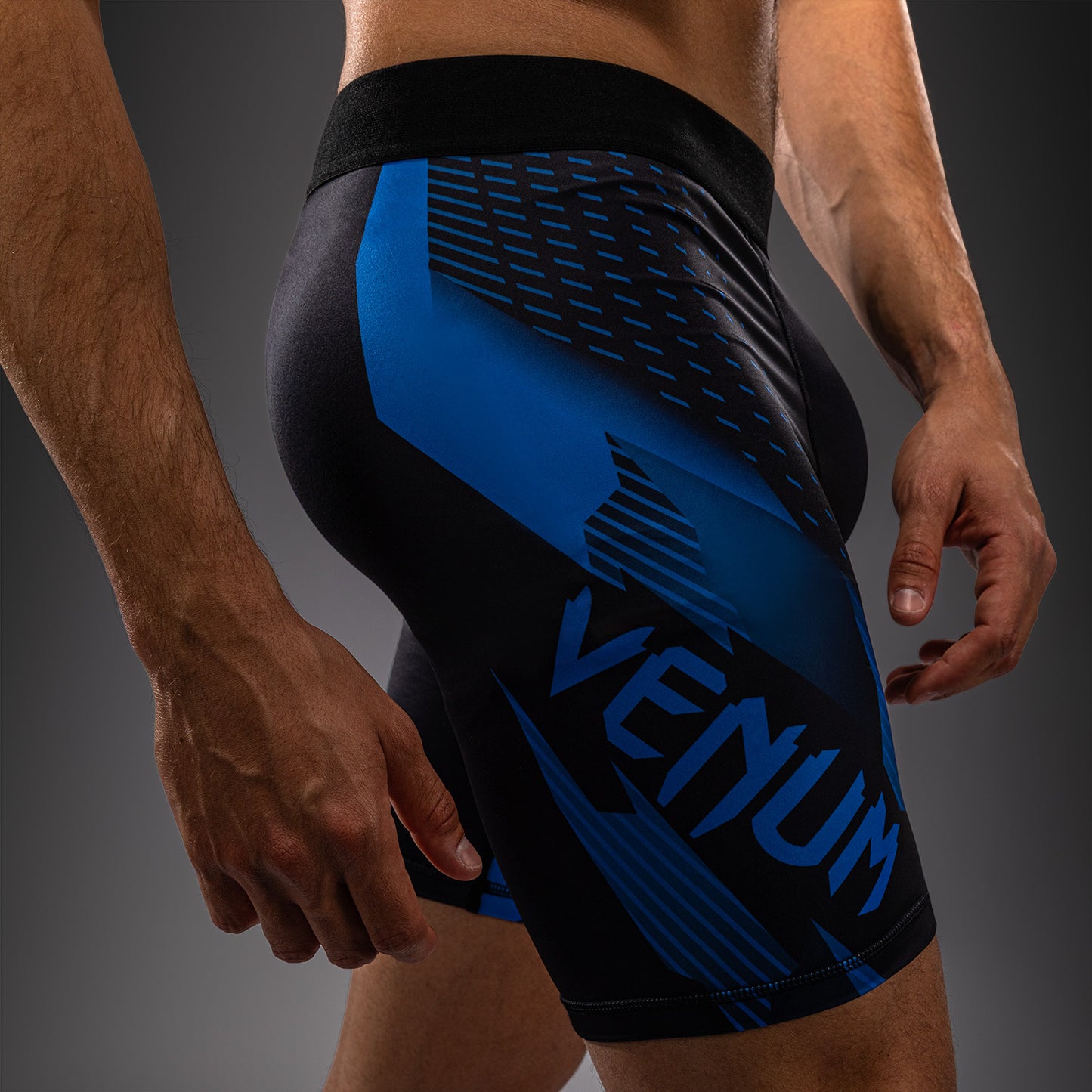 Venum No-Gi 6.0 コンプレッションショーツ - ブラック/ブルー