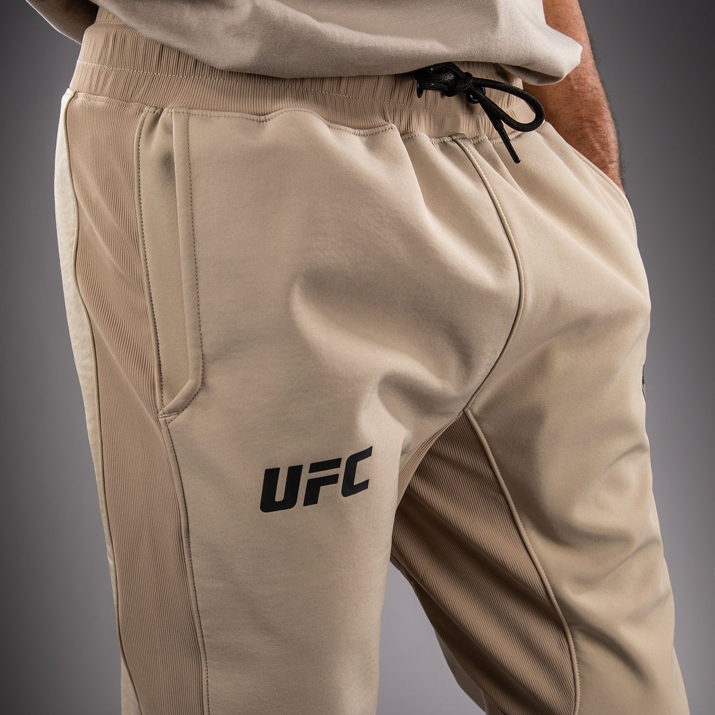 Venum UFC Unity by Venum Authentic Fight Week メンズ パンツ - サンド