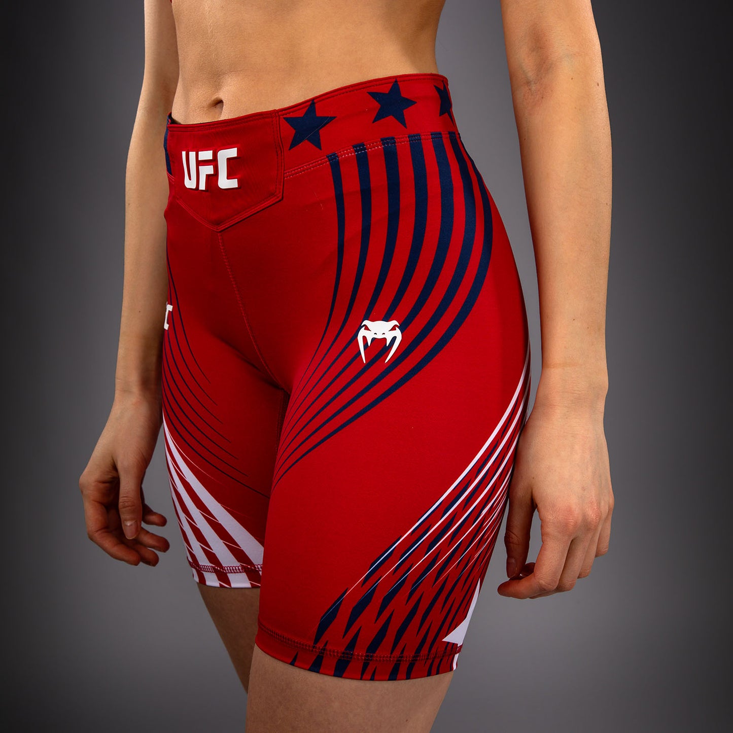 UFC Freedom 250 by Venum レディース Custom Authentic ヴァーリトゥード ショーツ ロングフィット - レッド