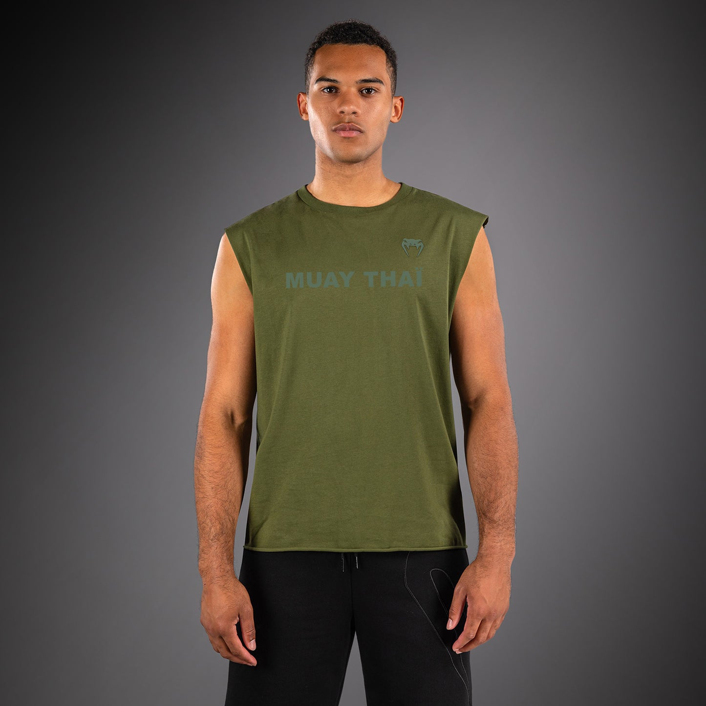 Venum Muay Thai VT ドライテックTシャツ – ミリタリーグリーン