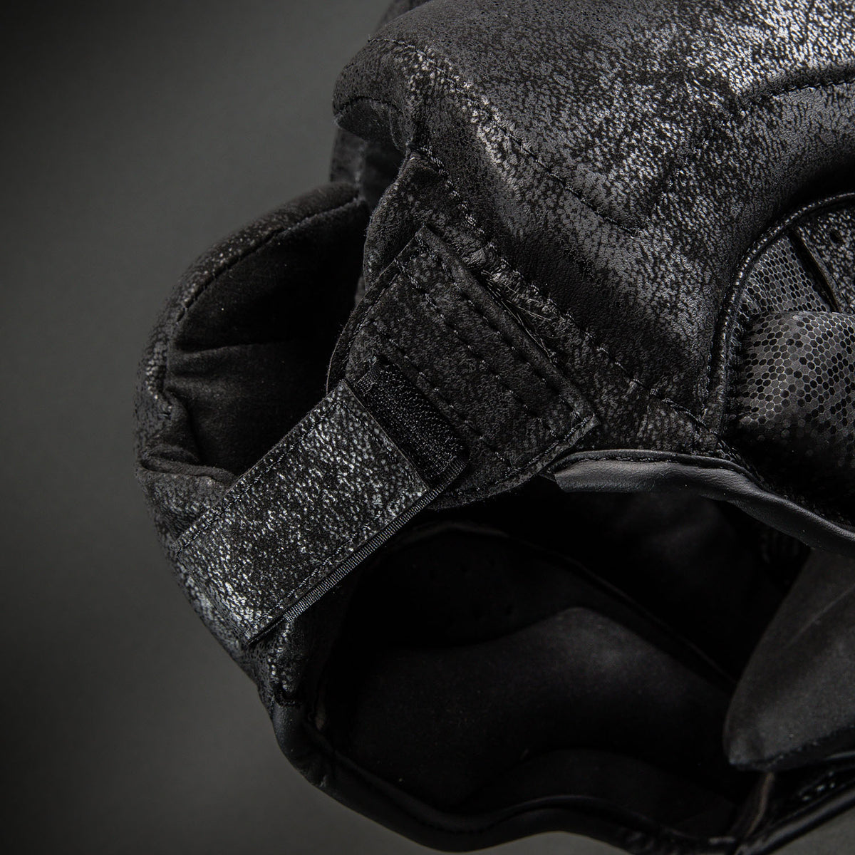 Venum Stone 2.0 ヘッドギア – ブラック