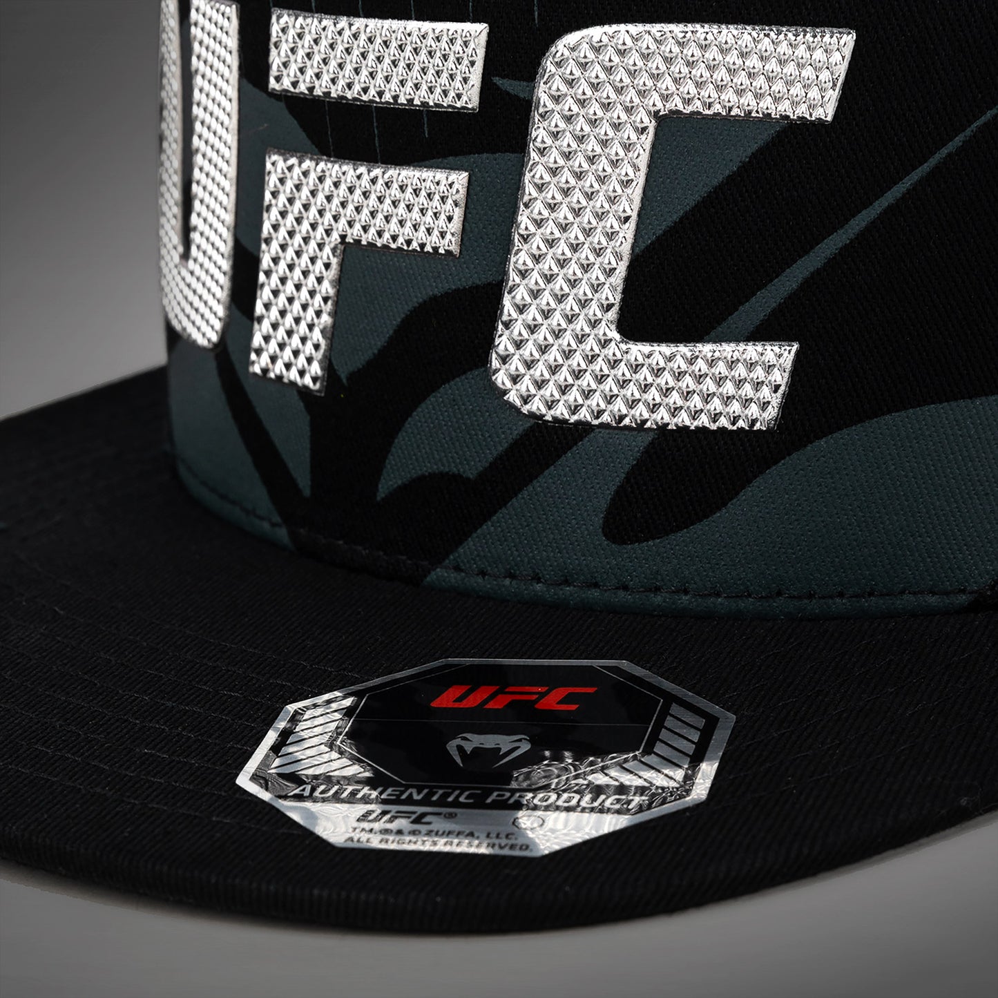 UFC Fusion by Venum Authentic Fight Night スポーツキャップ - ブラック