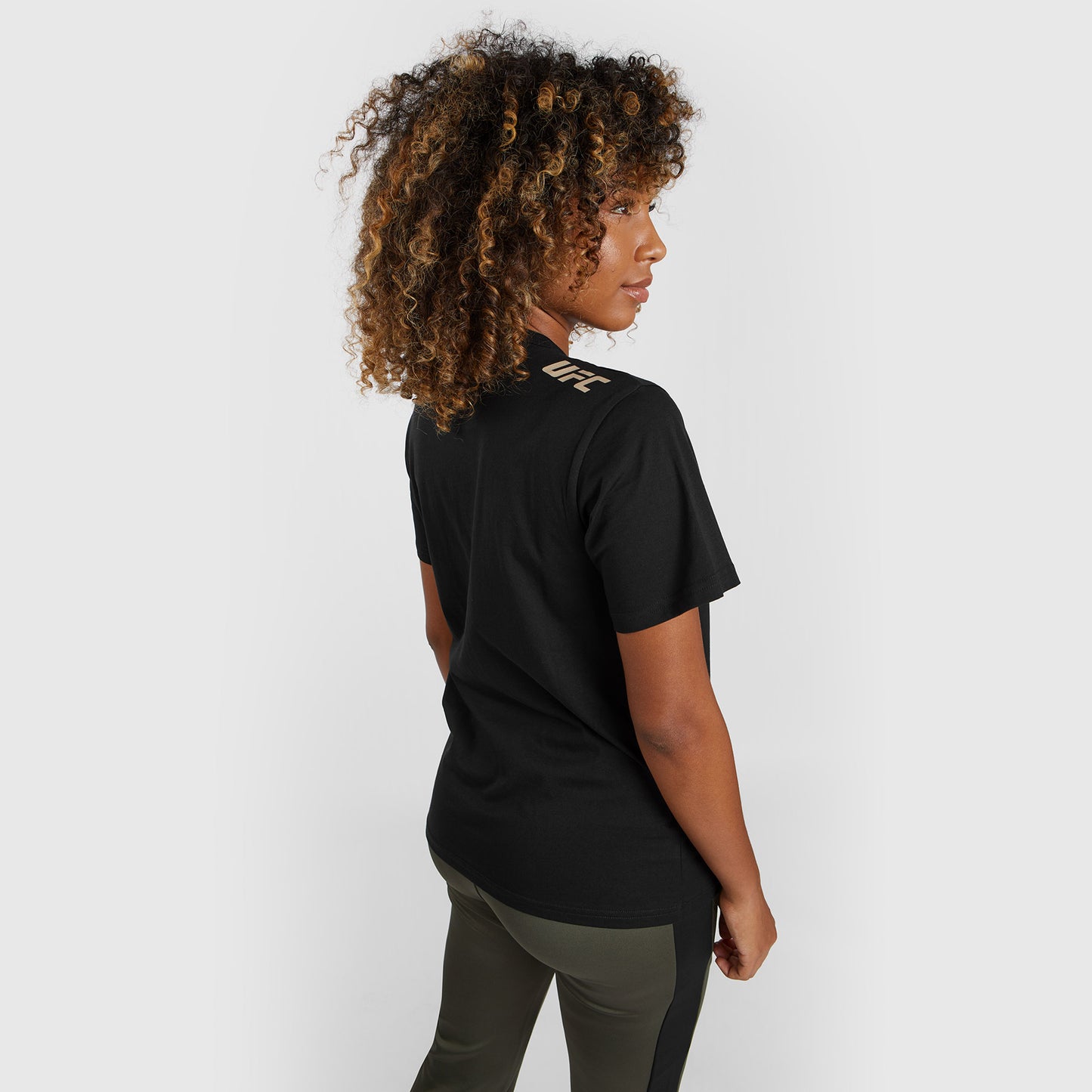 UFC Adrenaline by Venum Fight Week 女性用半袖コットンTシャツ - ブラック