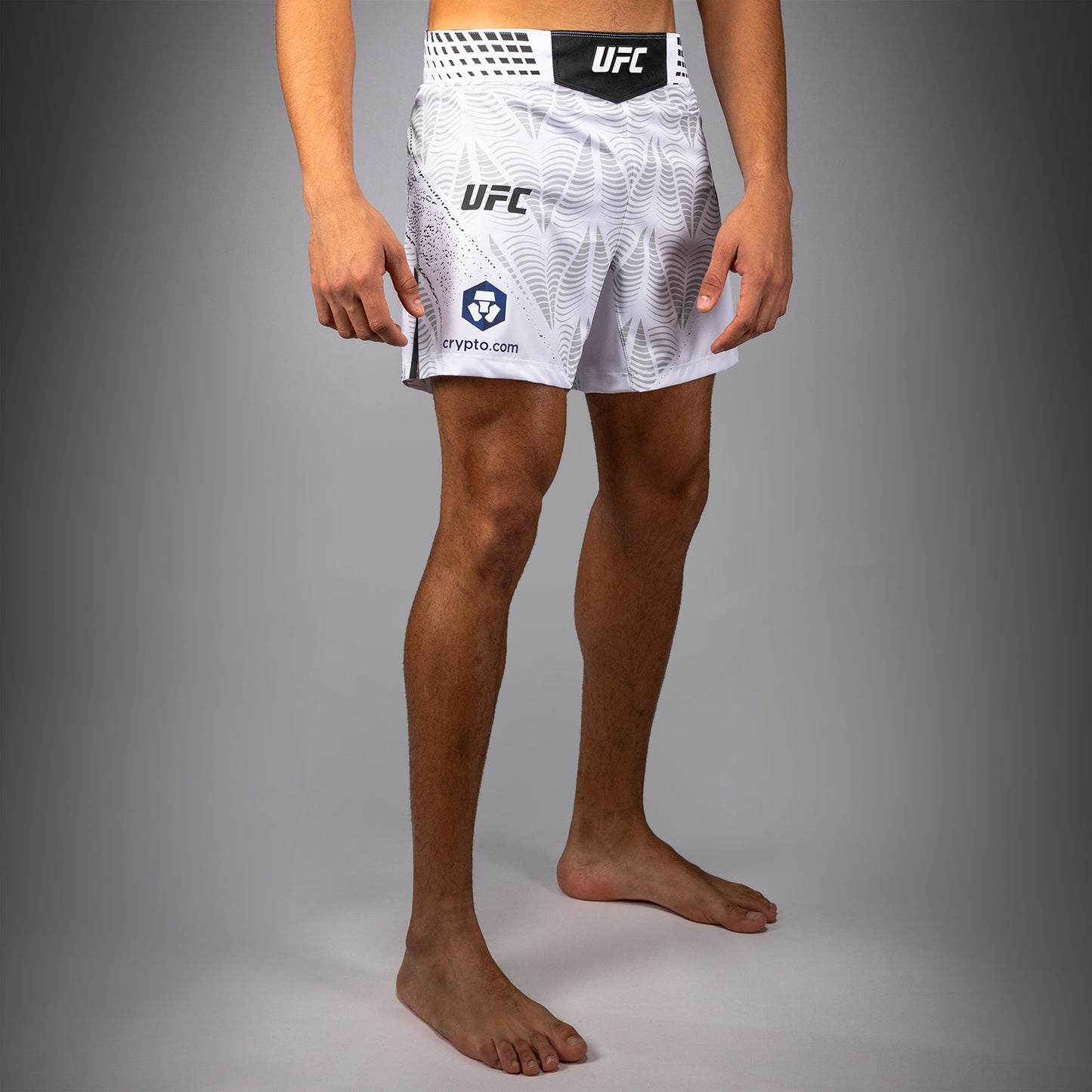 UFC Zenith by Venum Authentic Fight Night ショートフィットファイトショーツ メンズ - ホワイト