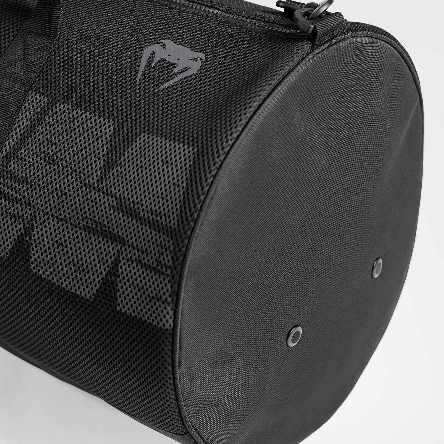 Venum Connect XL ダッフルバッグ – ブラック