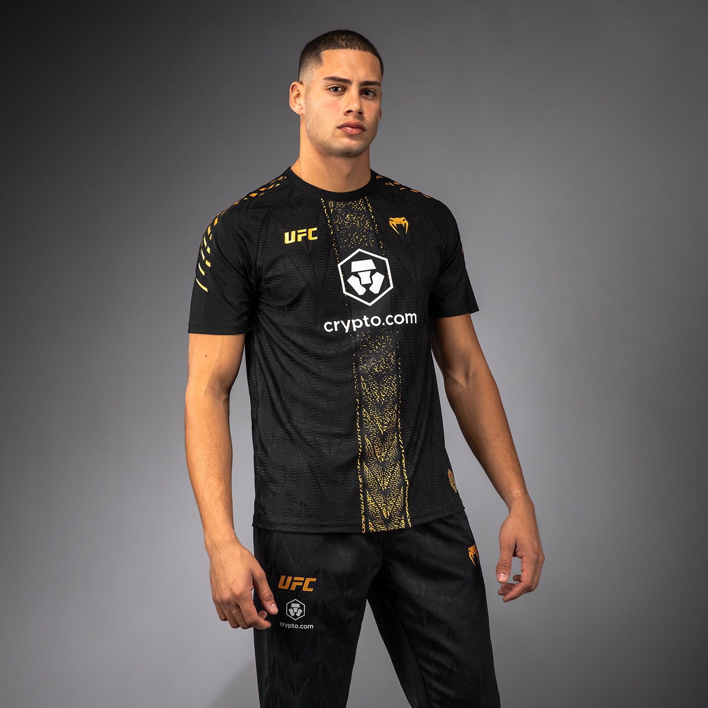 UFC Zenith by Venum Authentic Fight Night ウォークアウトジャージ オフィシャル メンズ - チャンピオン